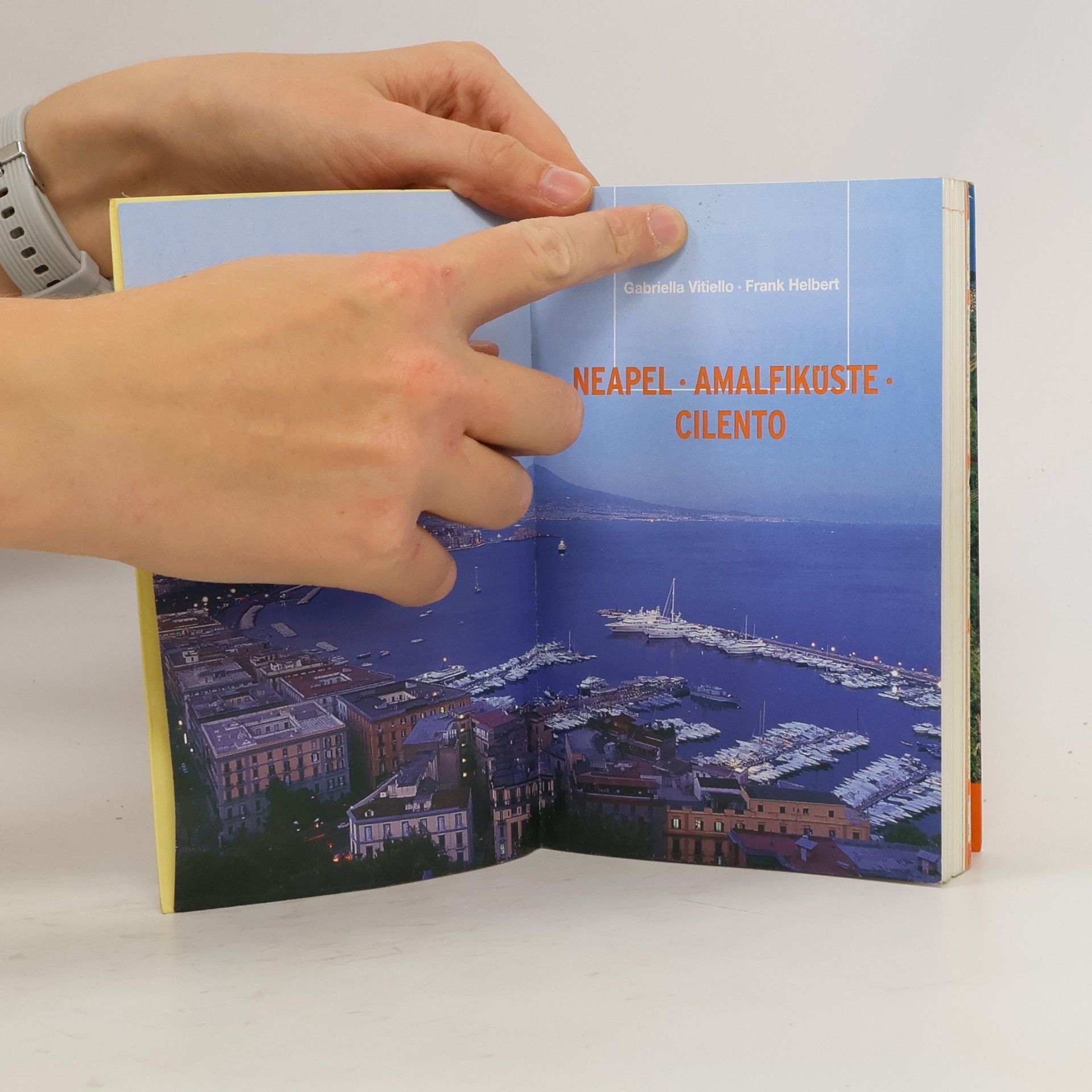 Autorenkollektiv Neapel, Amalfiküste, Cliento
