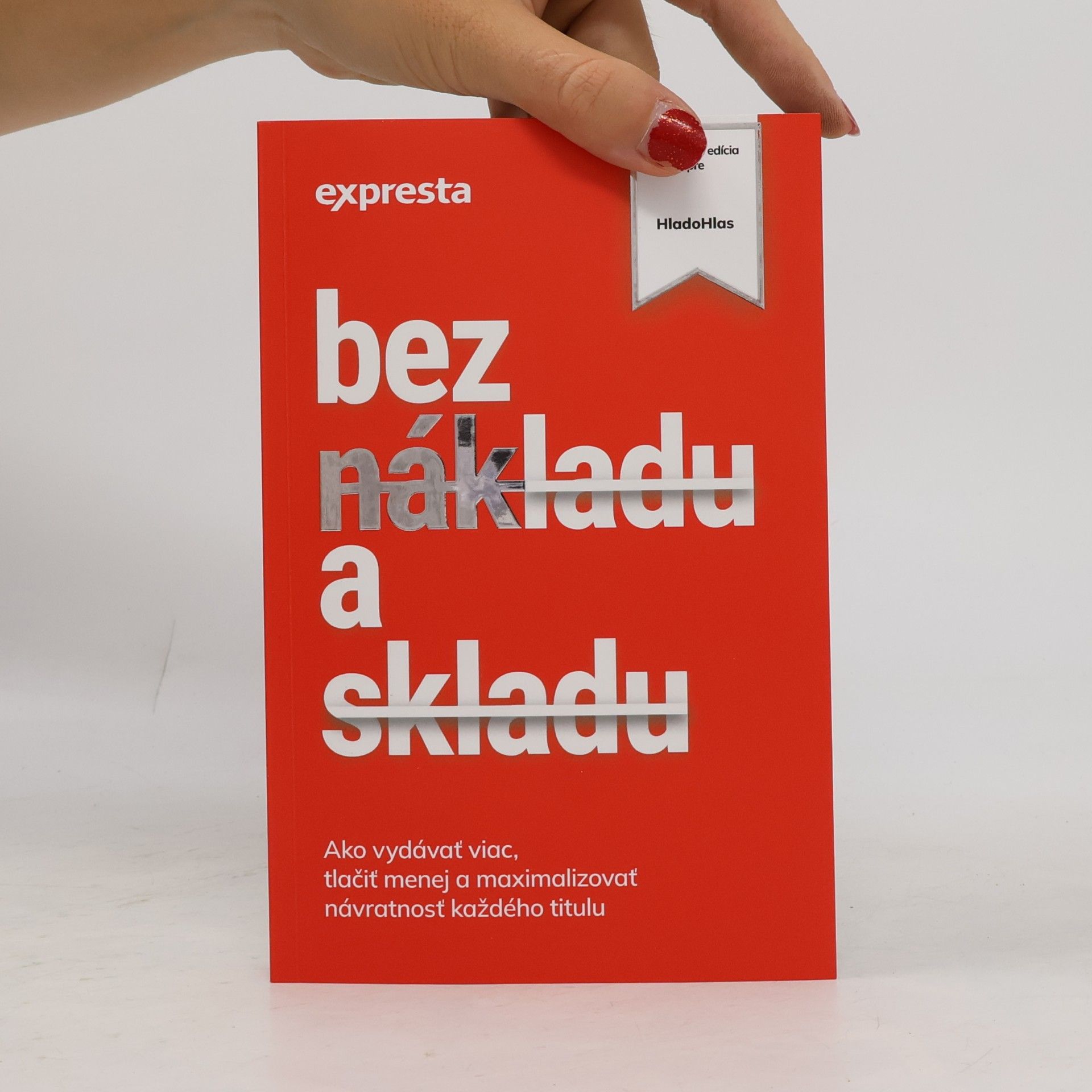 kolektiv Bez nákladu a skladu