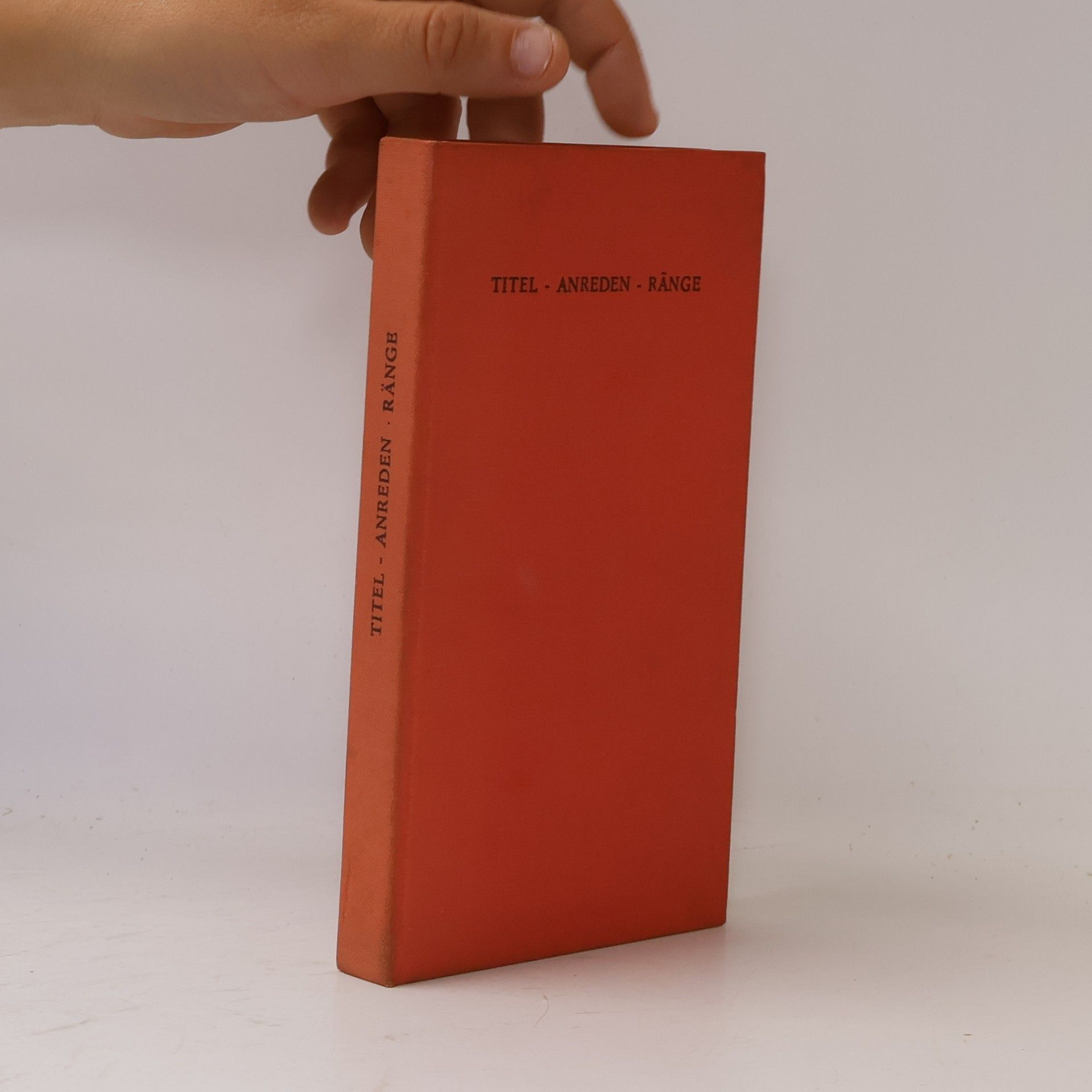 Artur von Machui Titel, Anreden, Ränge