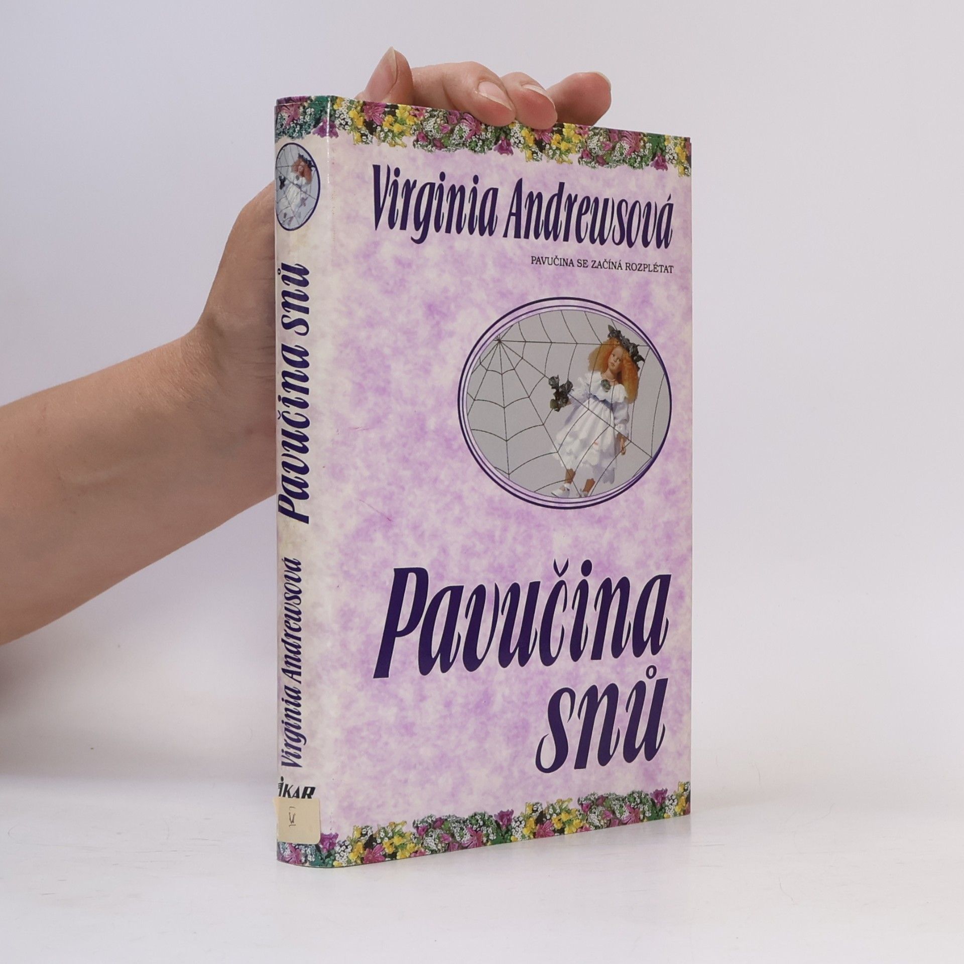 V. C. Andrews Pavučina snů