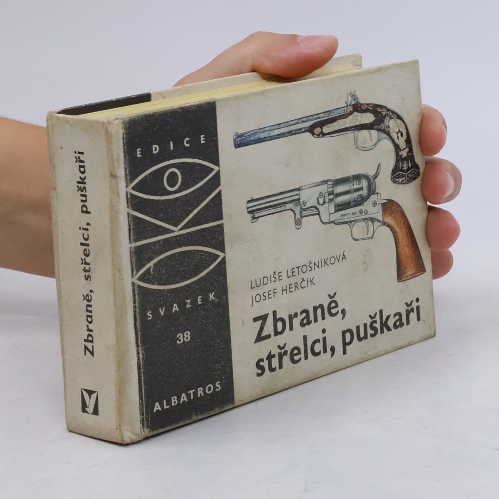 Zbraně, střelci, puškaři