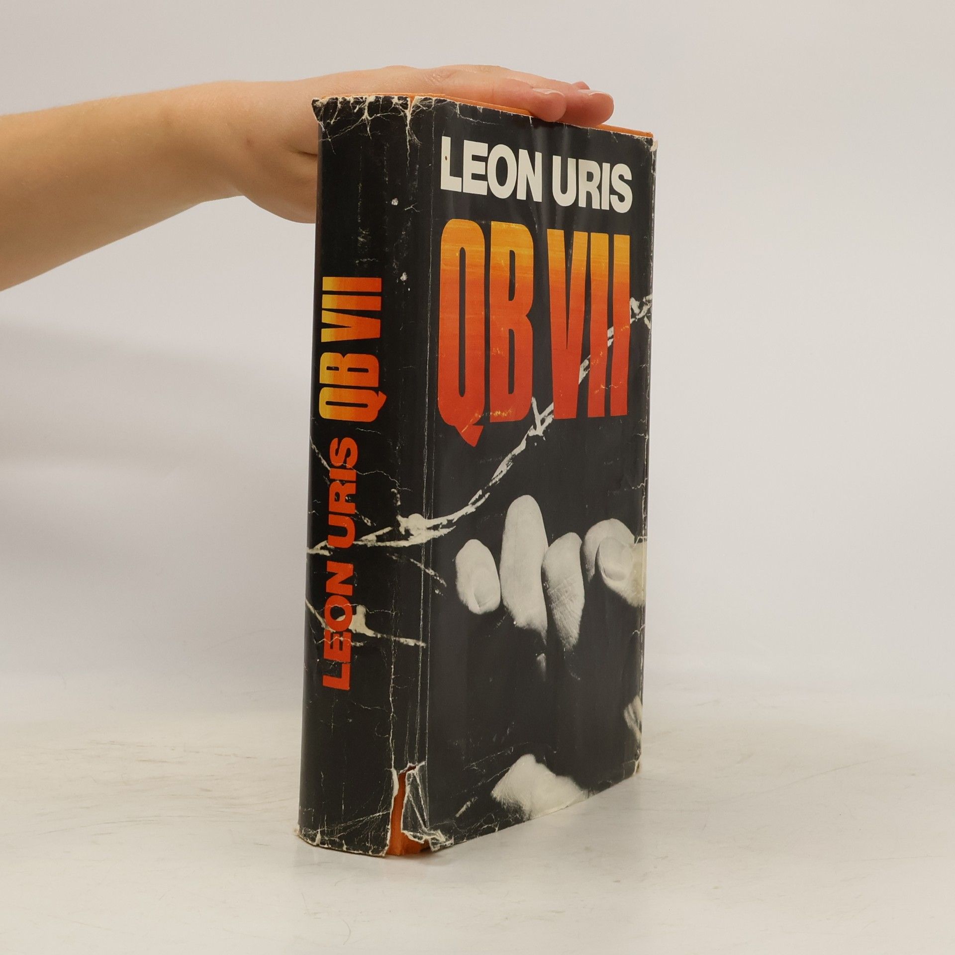 Leon Uris QB VII