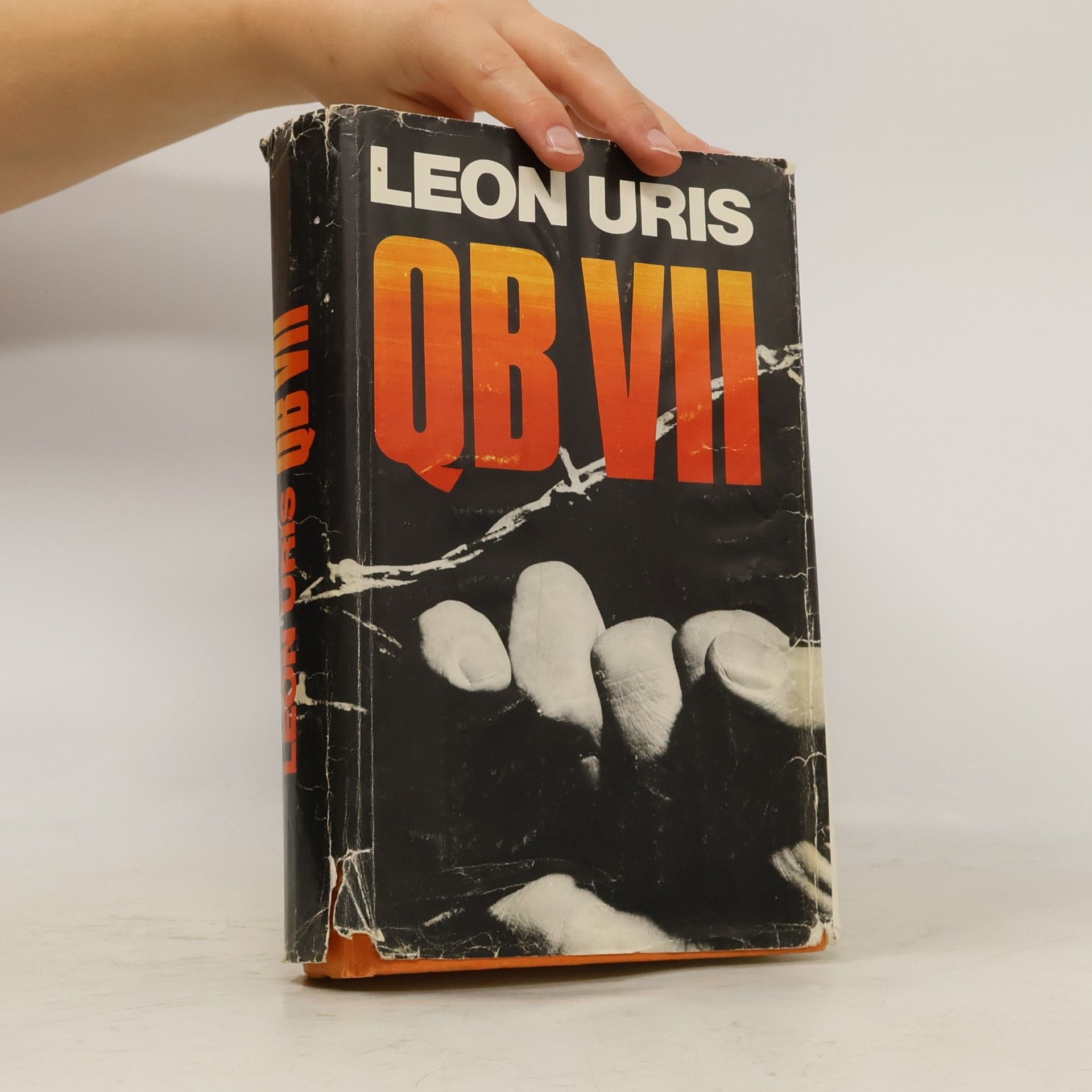 Leon Uris QB VII