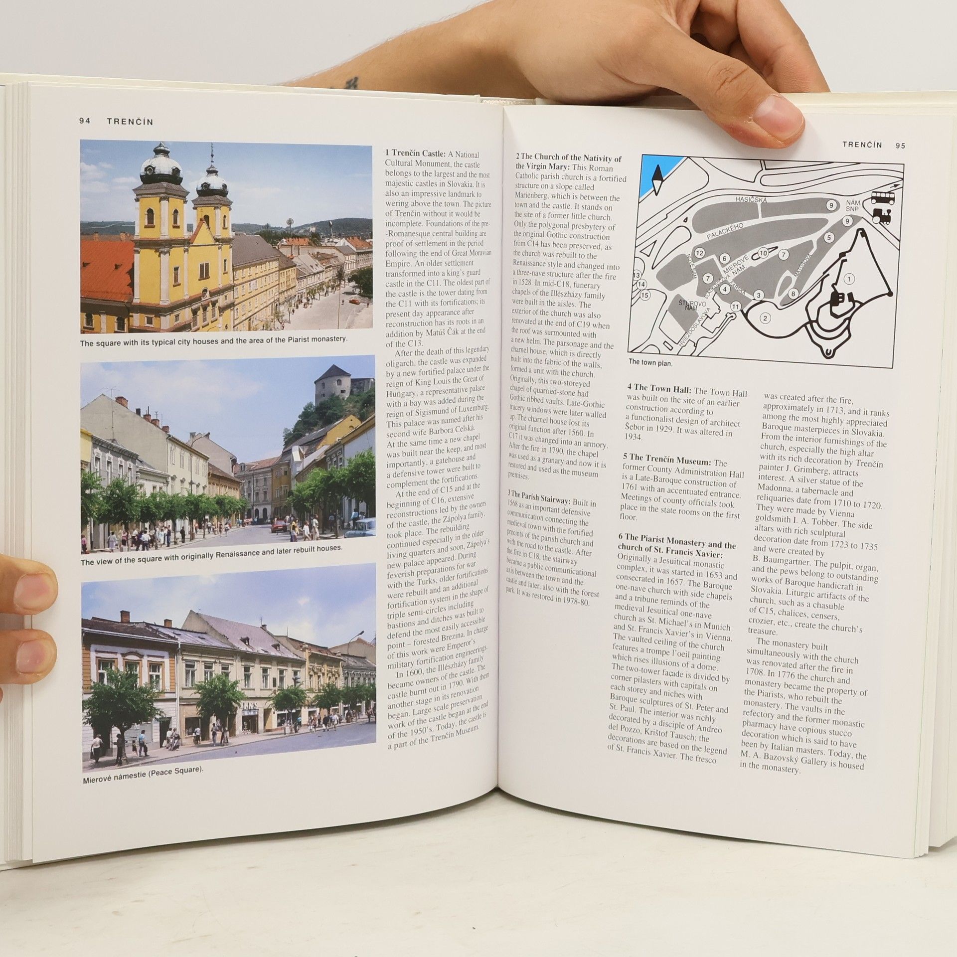 kolektiv Slovakia : walking through centuries of cities and towns