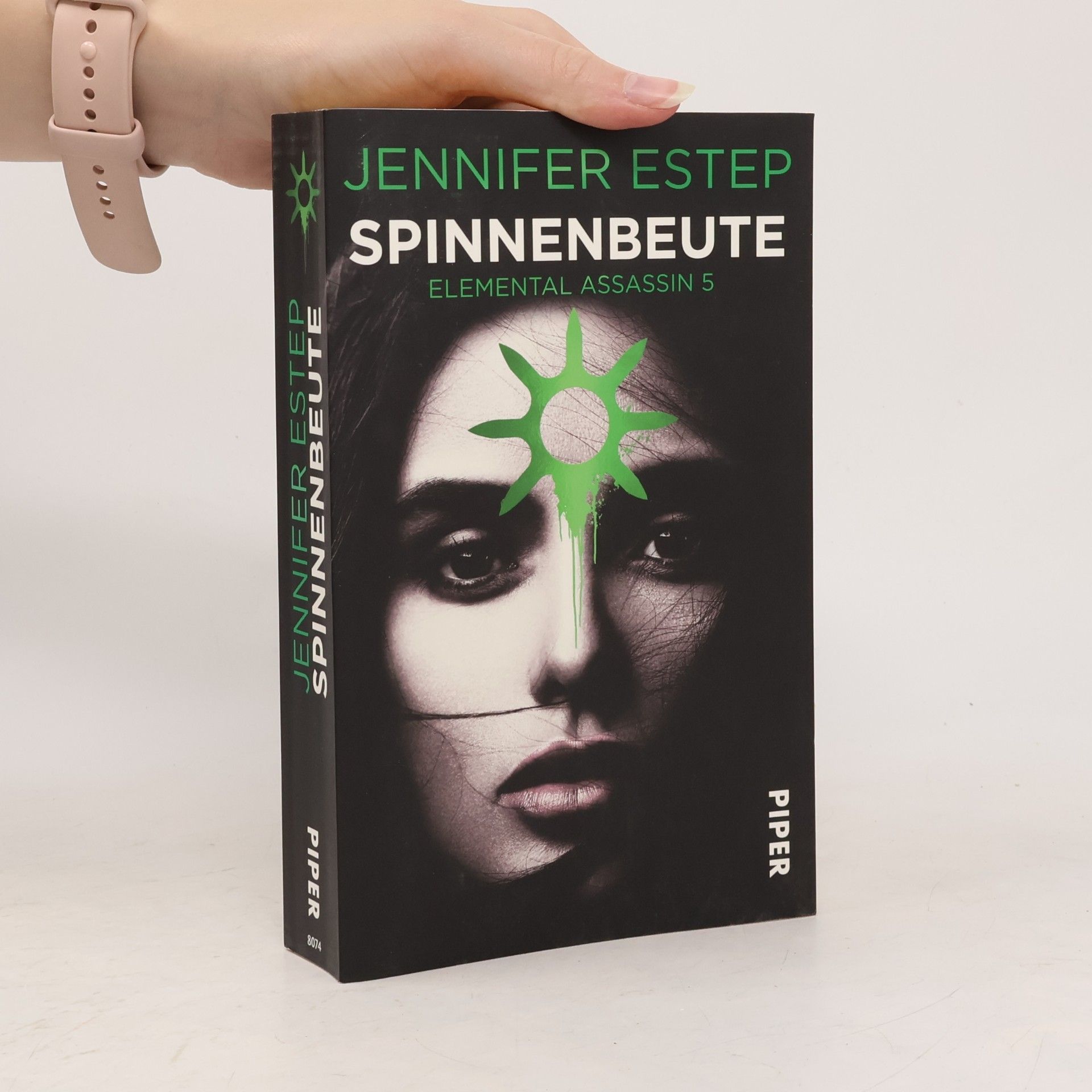 Jennifer Estep Spinnenbeute