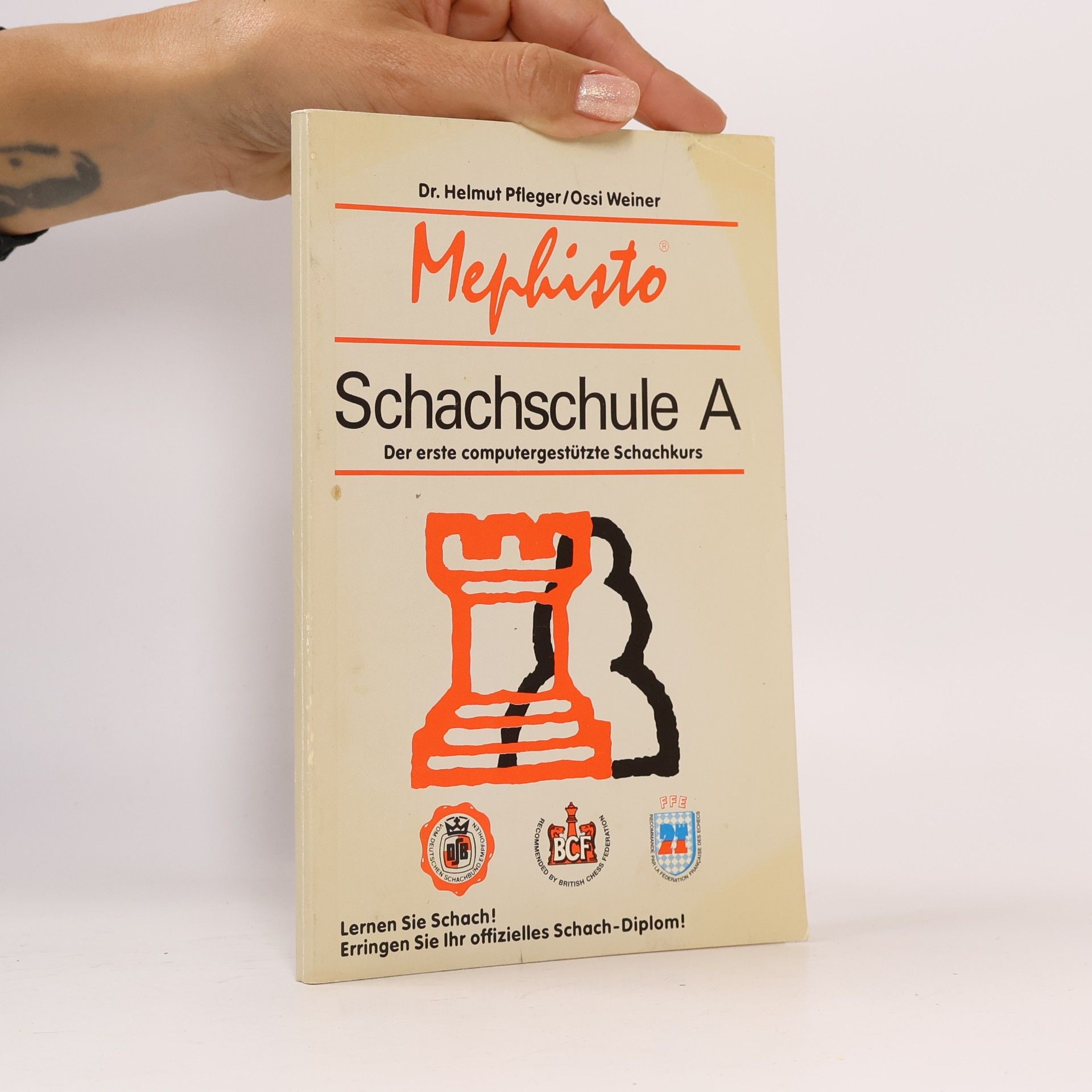 Mephisto Schachschule A