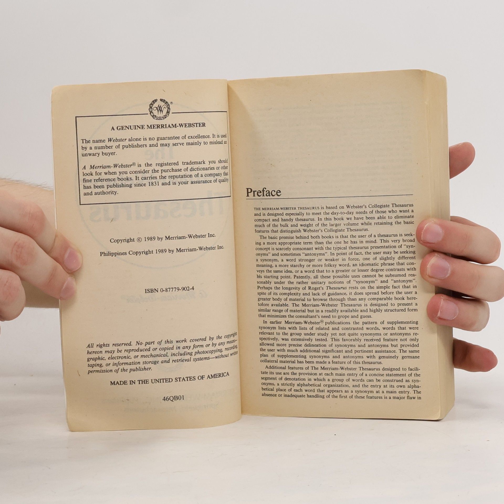 Merriam-Webster The Merriam-Webster Thesaurus