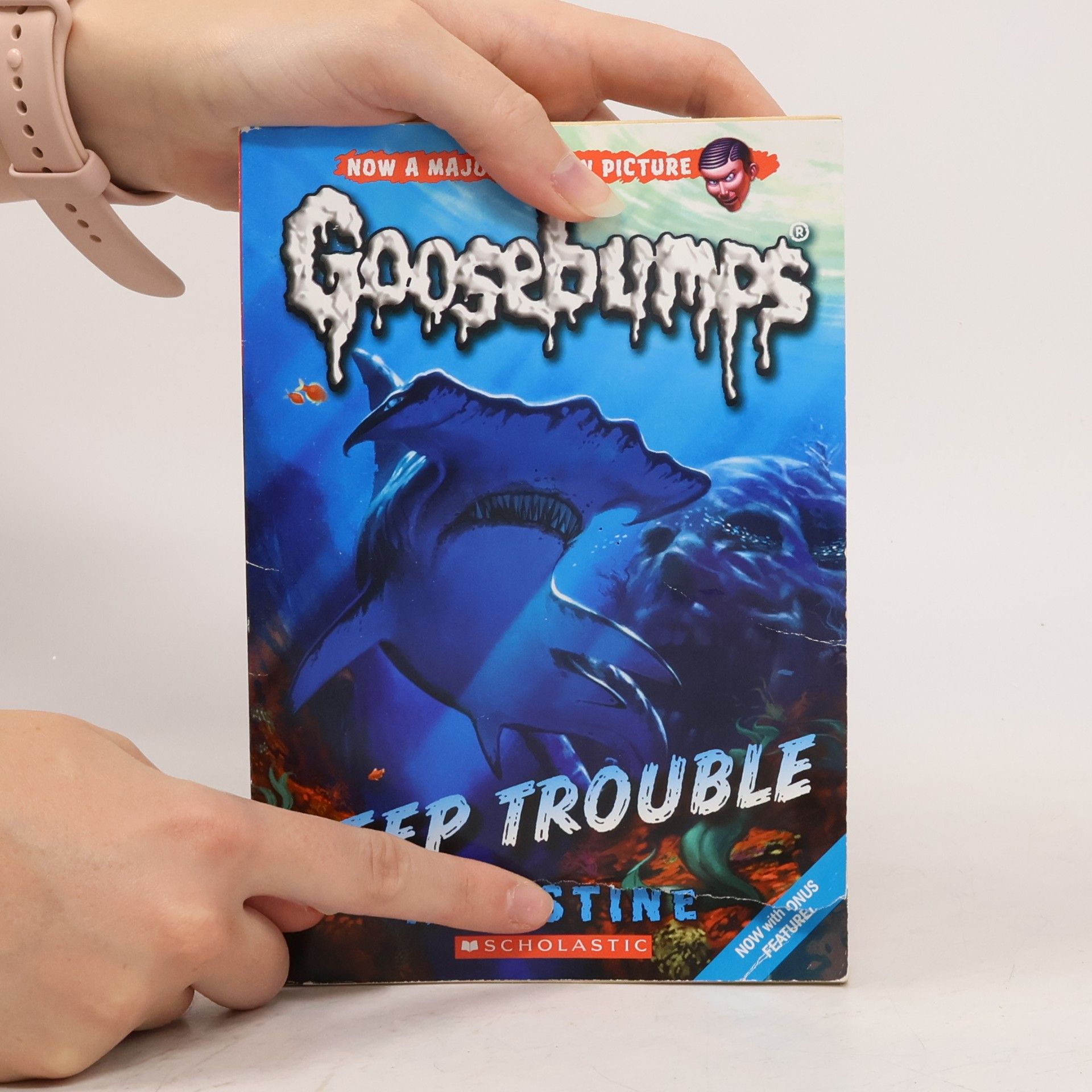 R. L. Stine Deep Trouble (Classic Goosebumps #2)