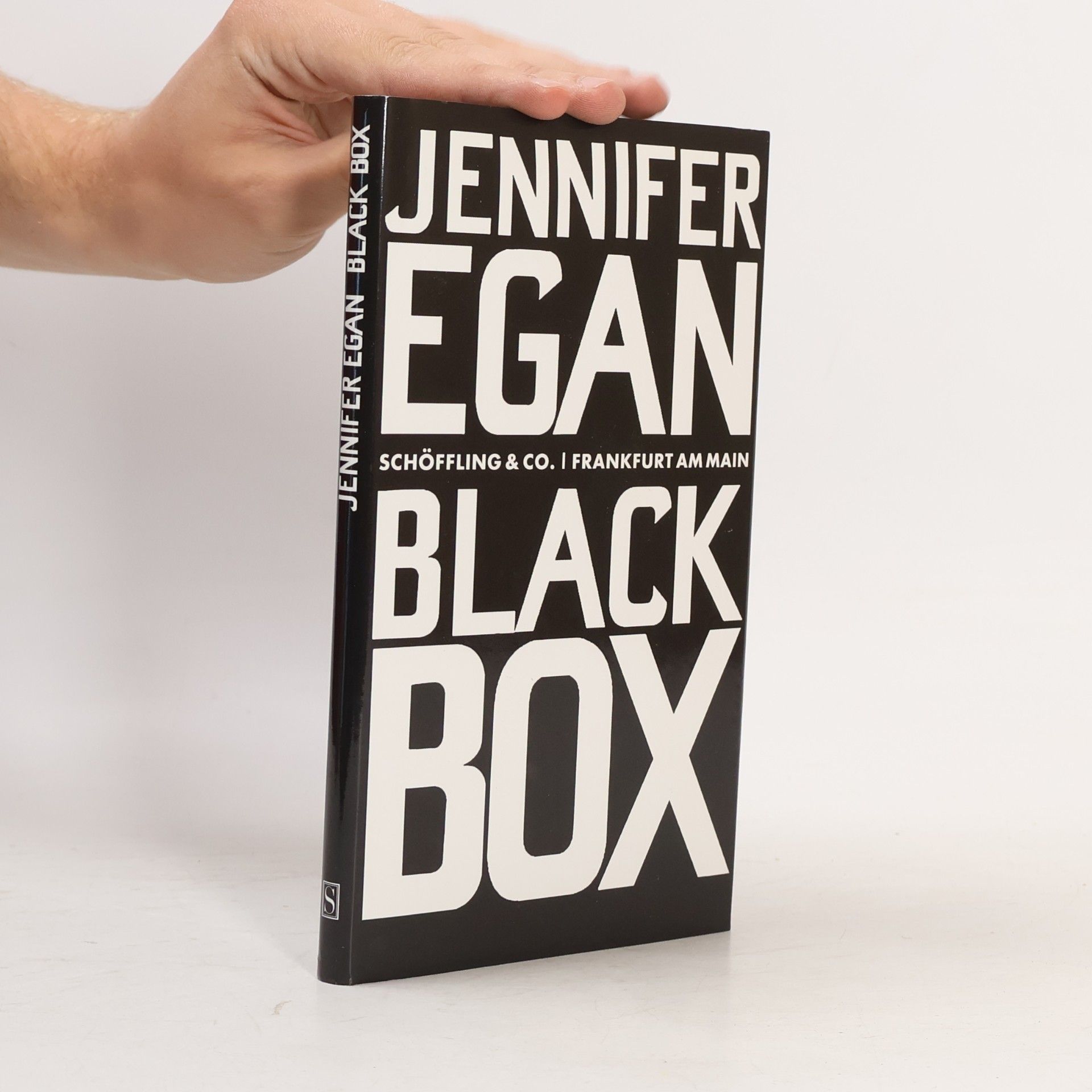 Brigitte Walitzek Black Box