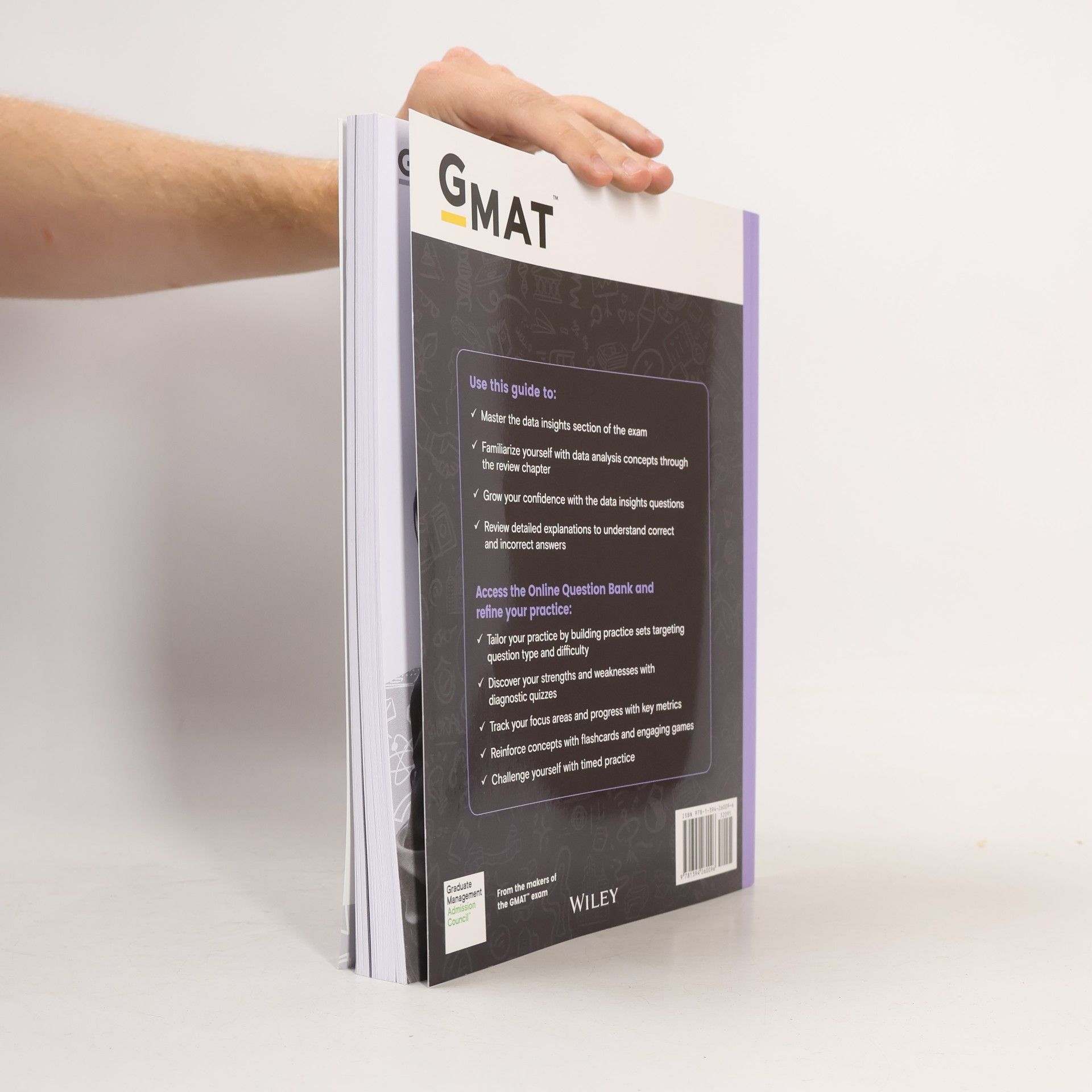 . GMAC Graduate Management Admission Council GMAT Official Guide Data Insights Review 2024-2025: Book + Online Question Bank