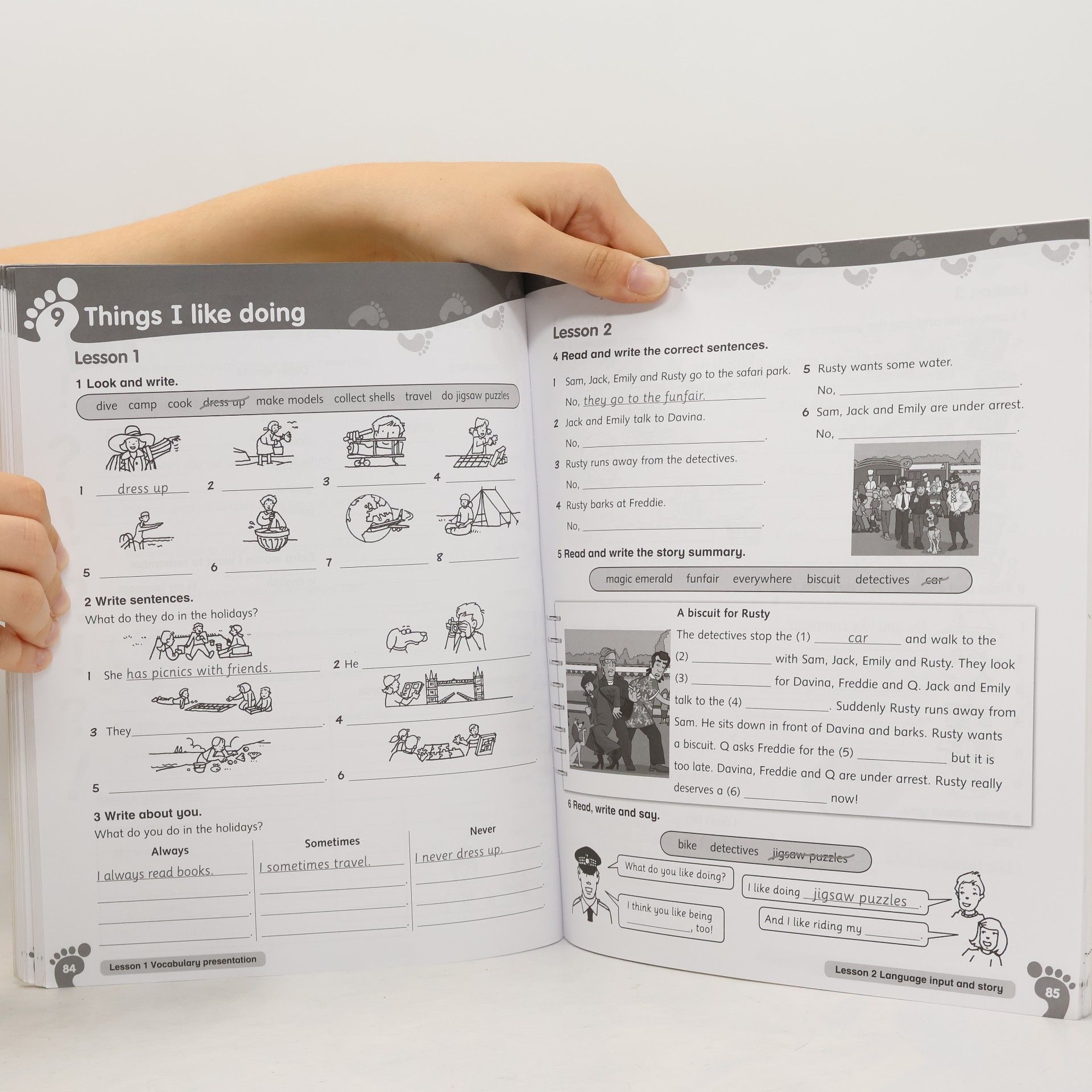 Carol Read Footprints 3 Activity Book
