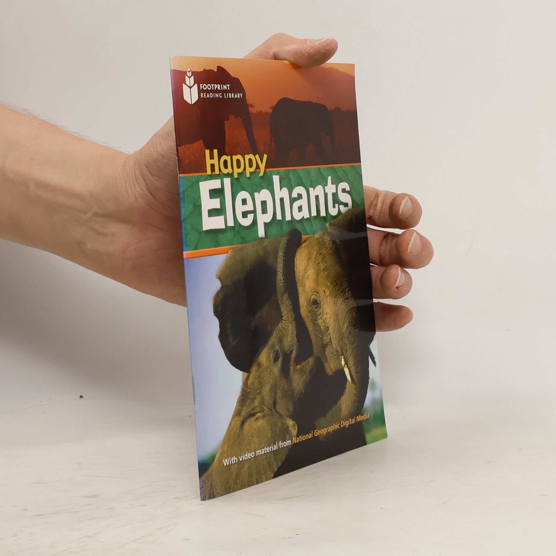 Helbling Languages Happy Elephants