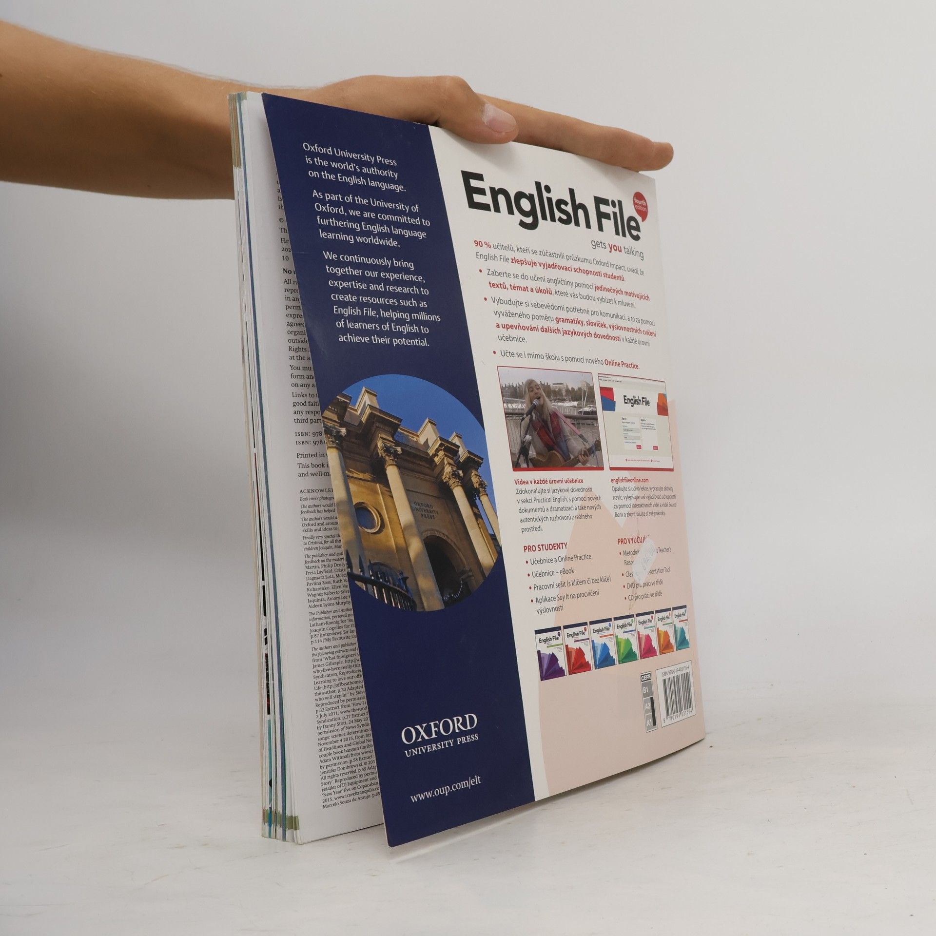 Kolektiv autorů English File : elementary