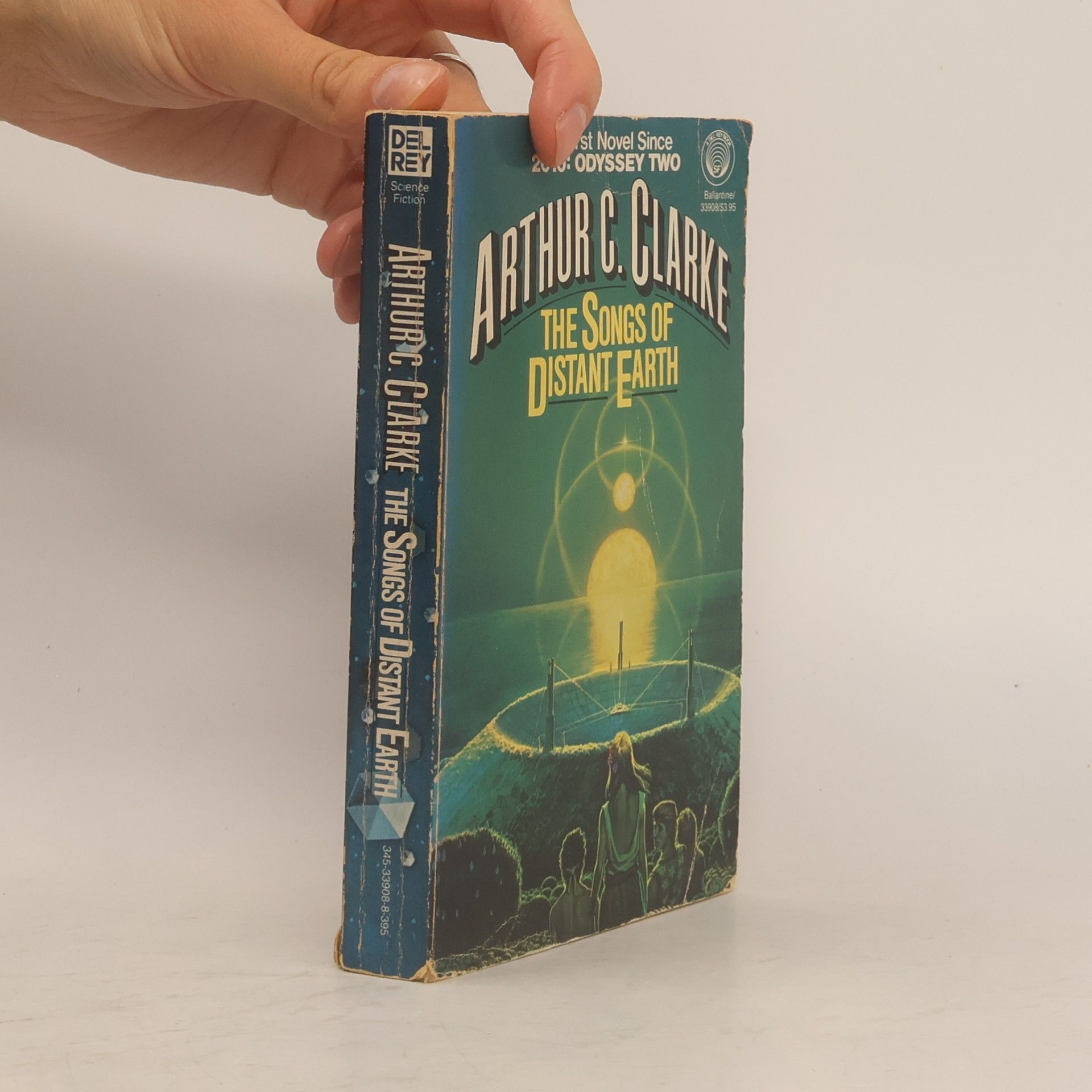 Arthur C. Clarke The Songs of Distant Earth