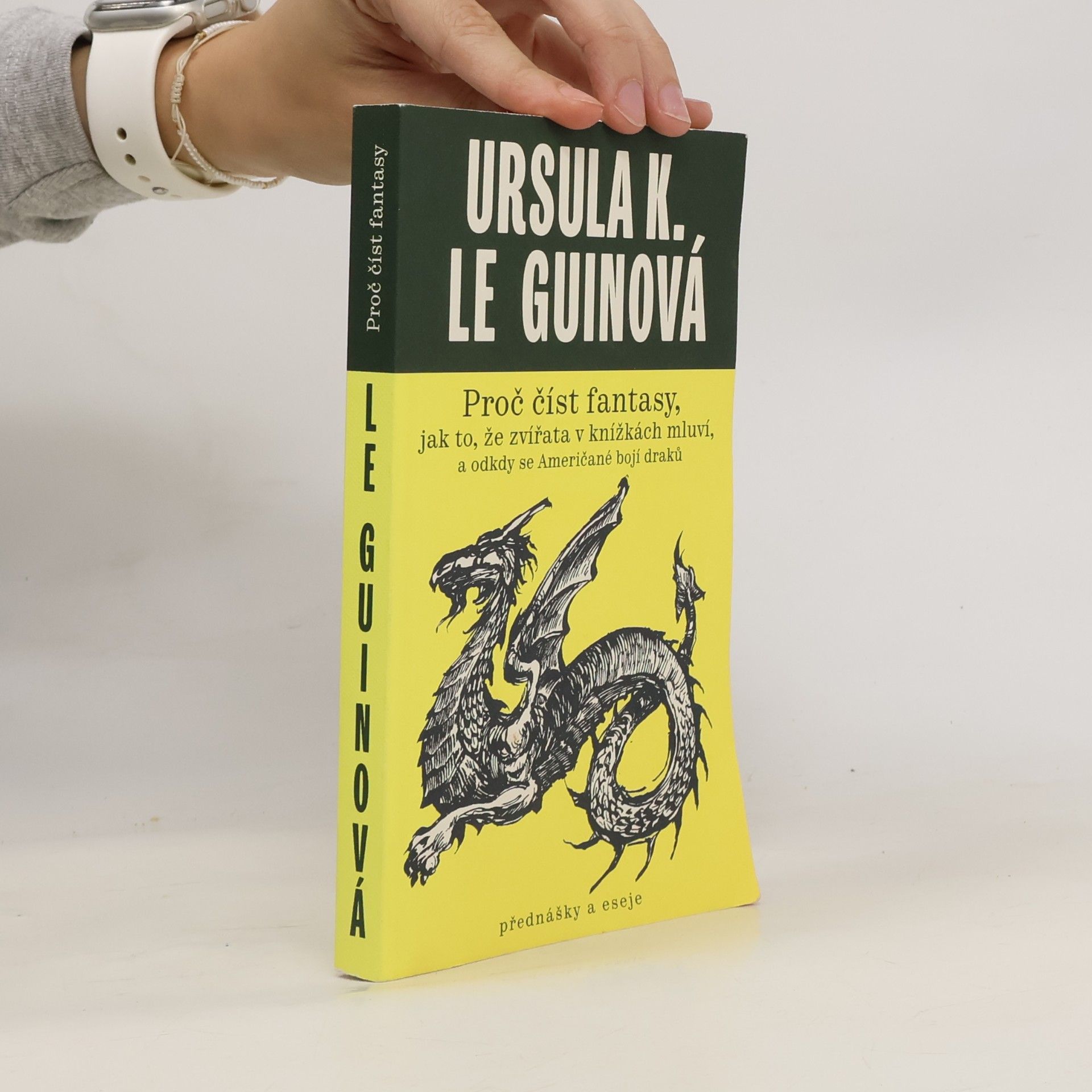 Ursula K. Le Guin Proč číst fantasy, jak to, že zvířata v knížkách mluví, a odkdy se Američané bojí draků