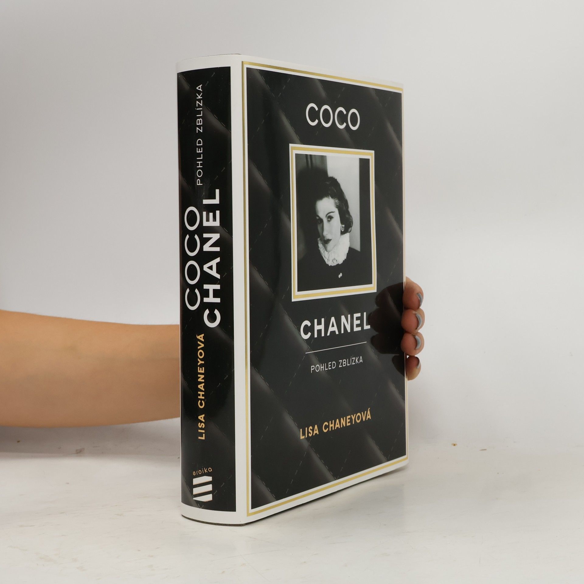 Lisa Chaney Coco Chanel