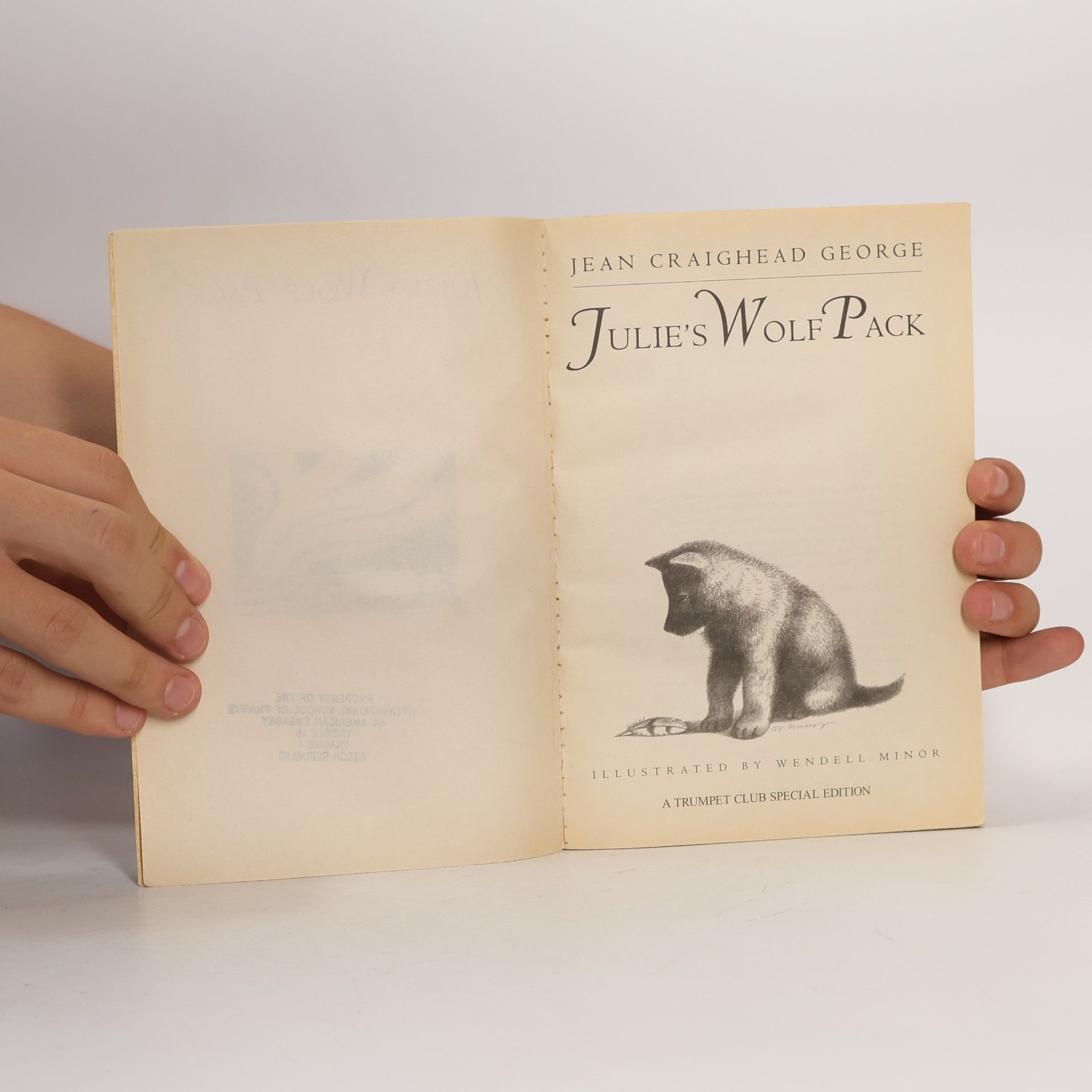 Jean Craighead George Julie's Wolf Pack - Trumpet Club Special Edition