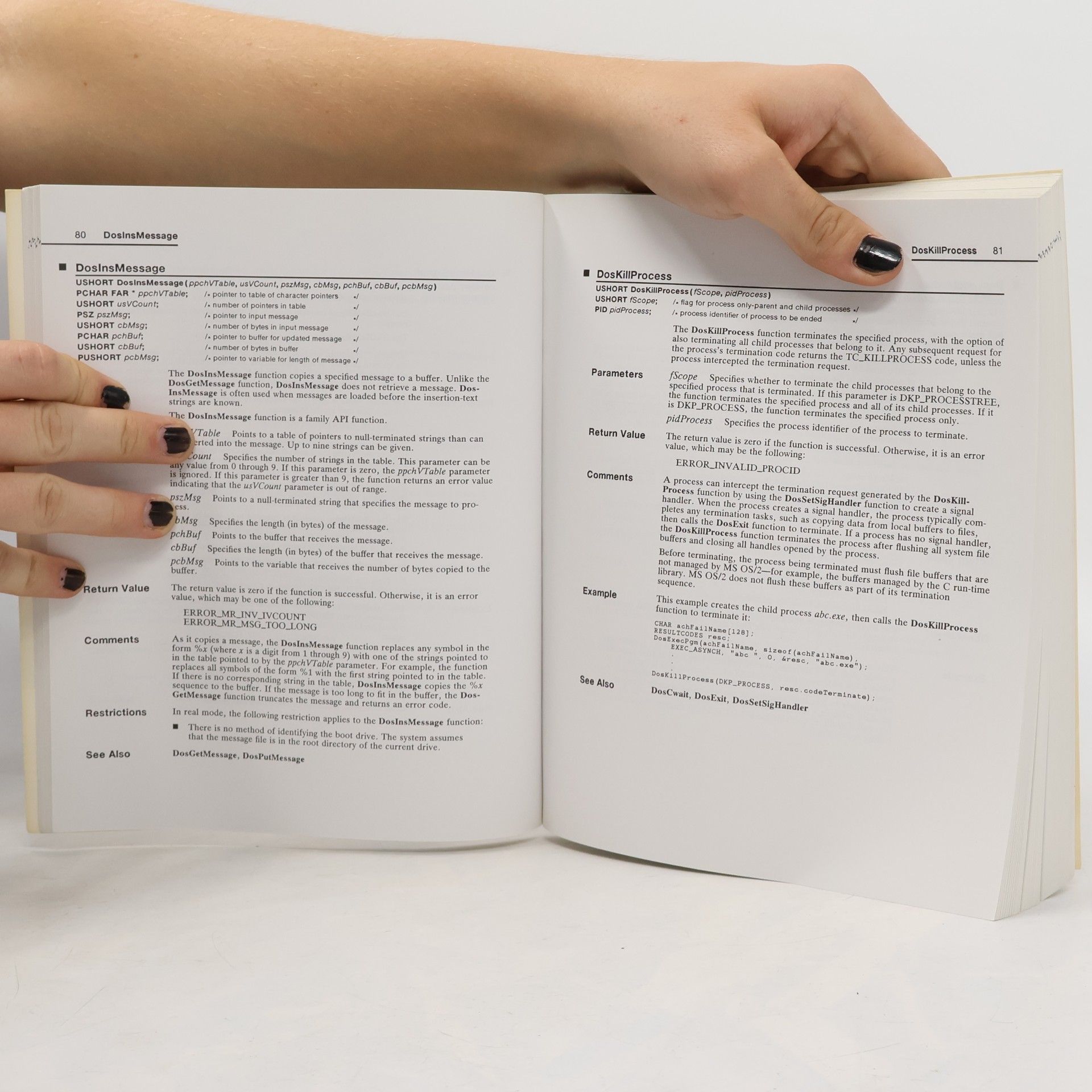 Microsoft Corporation Programmer's Reference Library - 3: Microsoft OS/2 Programmer's Reference
