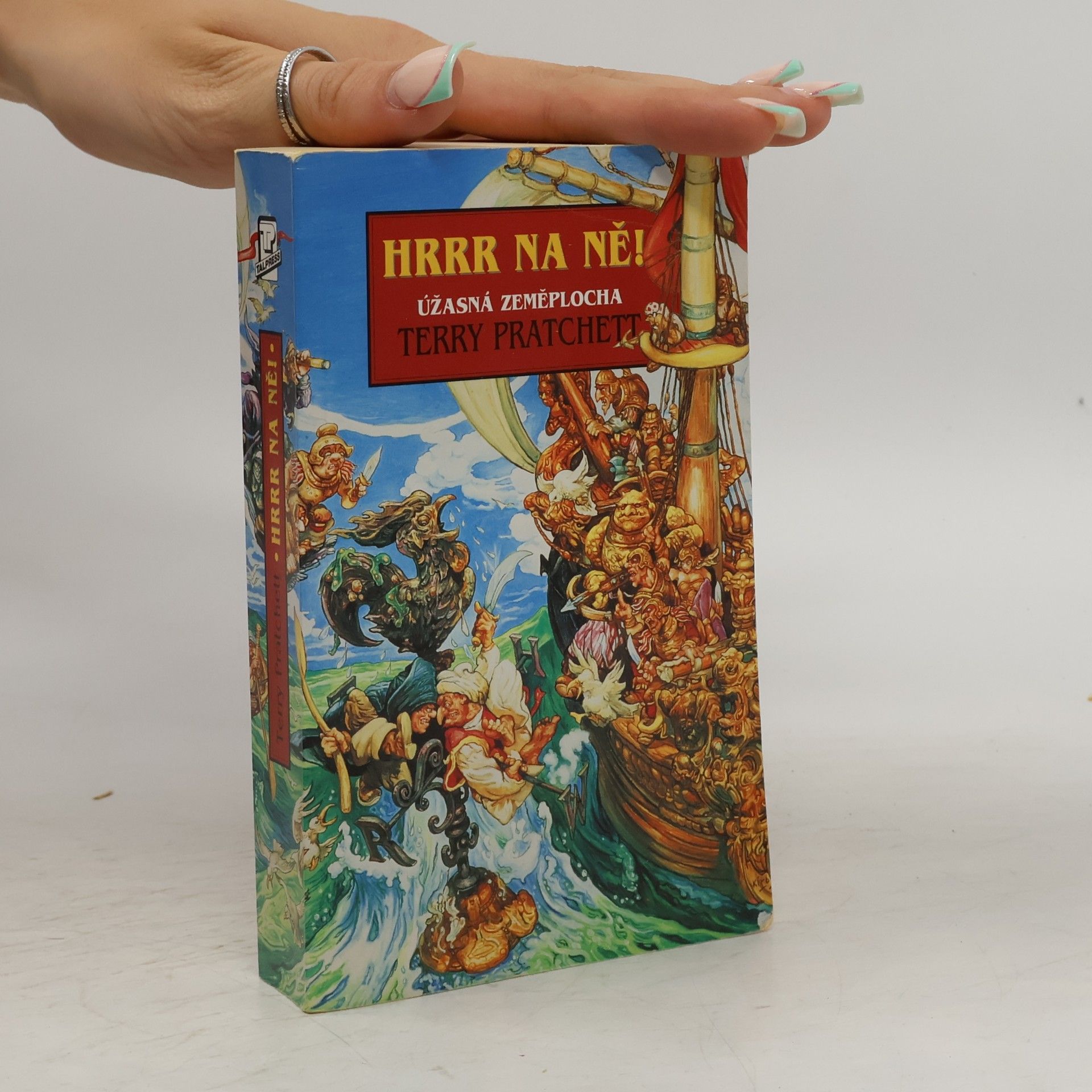 Terry Pratchett Hrrr na ně!