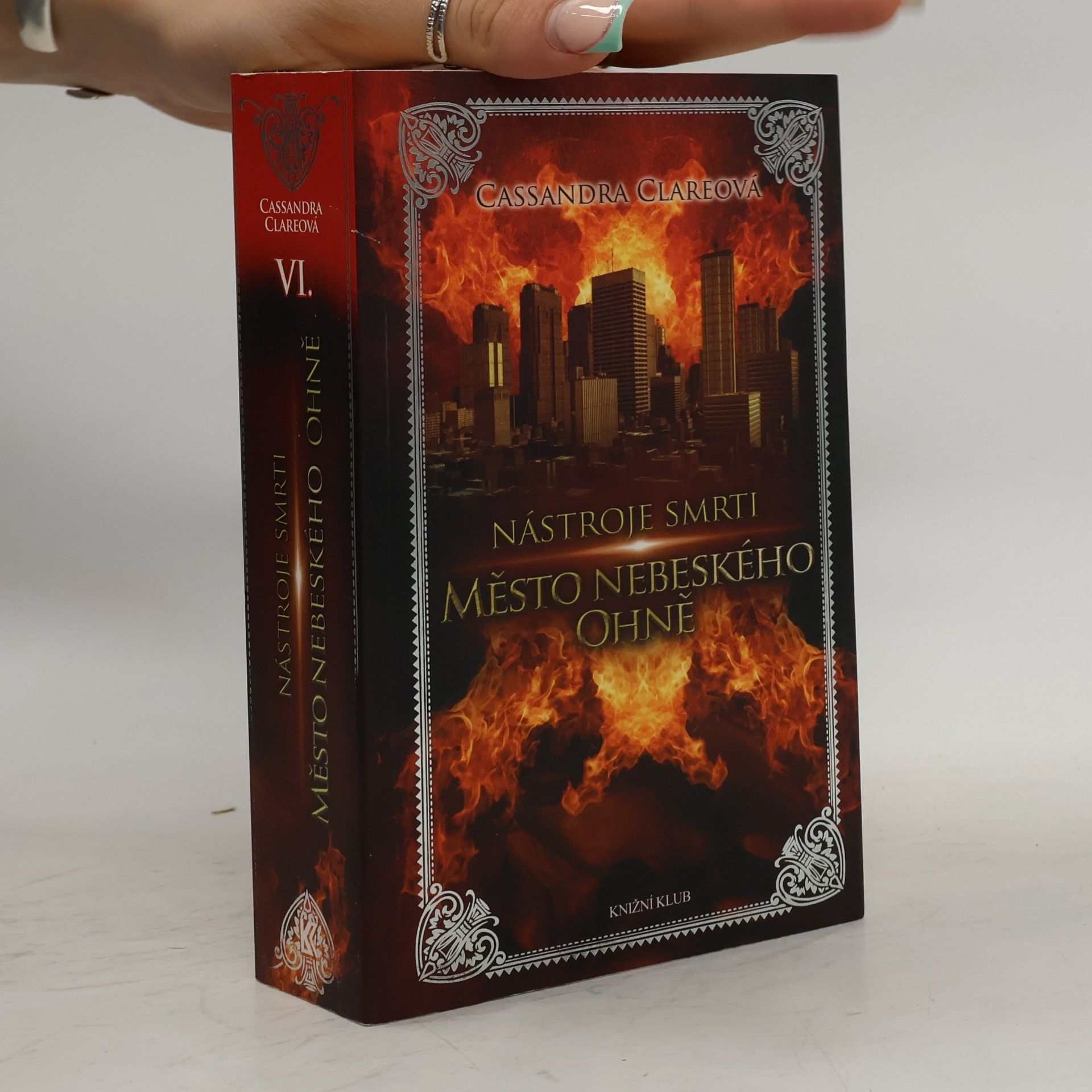 Cassandra Clare Nástroje smrti 6: Město nebeského ohně