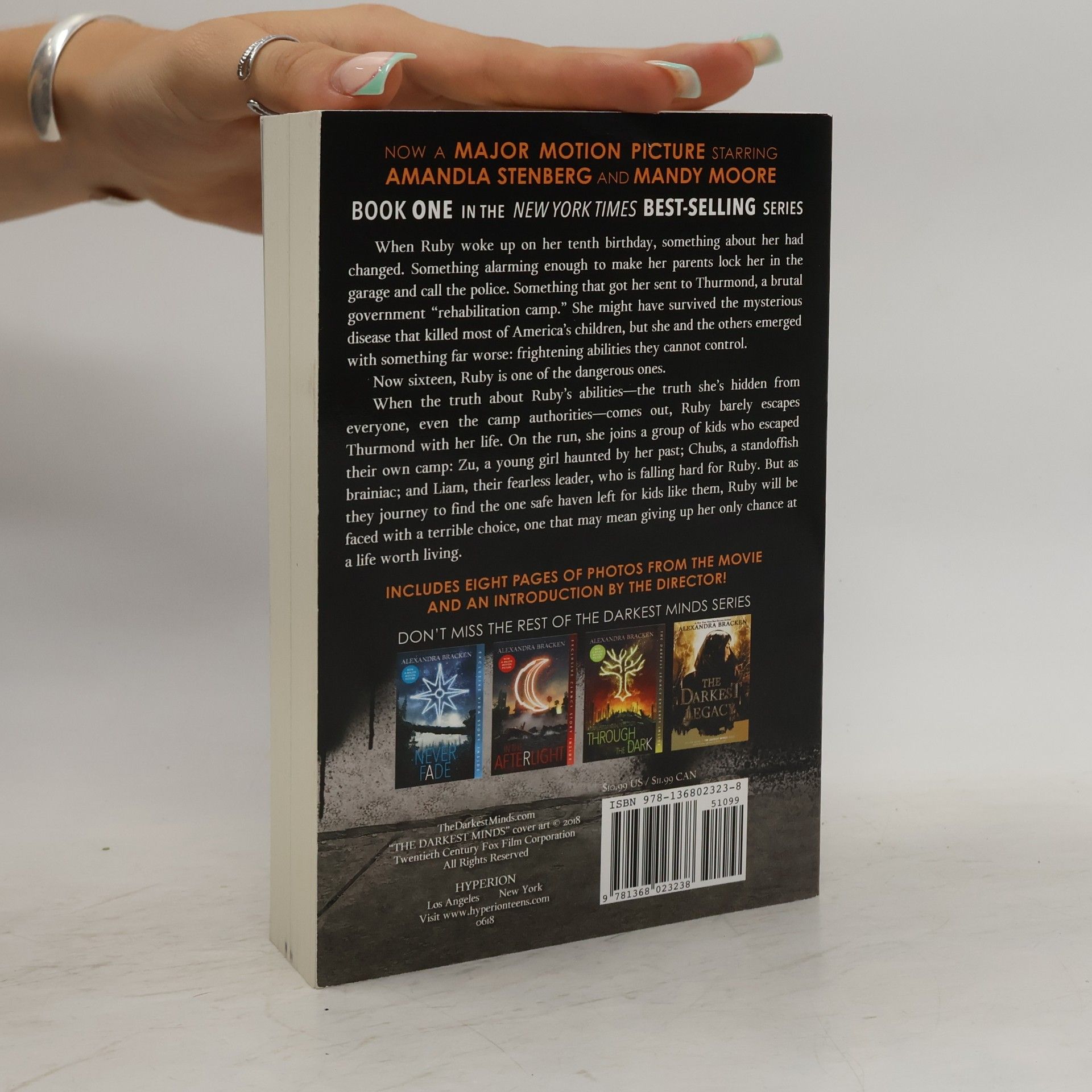Alexandra Bracken The Darkest Minds Novel - 1: The Darkest Minds - Movie Tie-In Edition