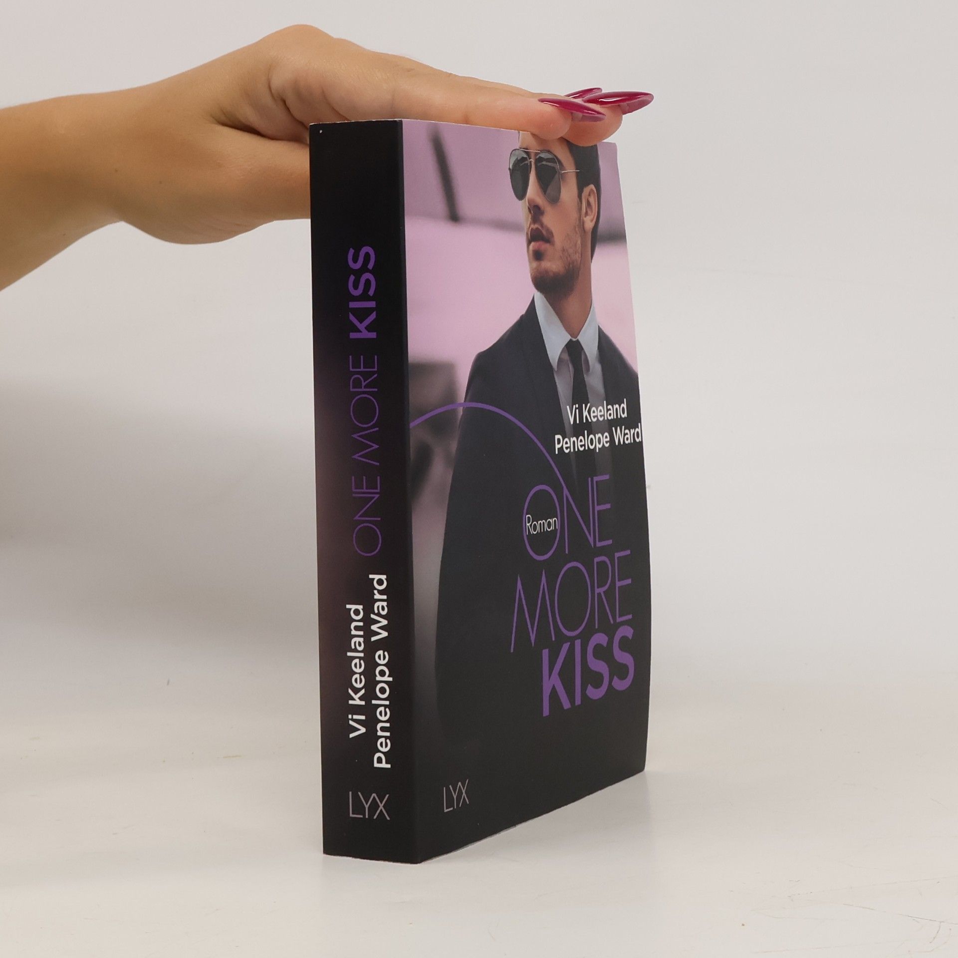 Vi Keeland One more kiss