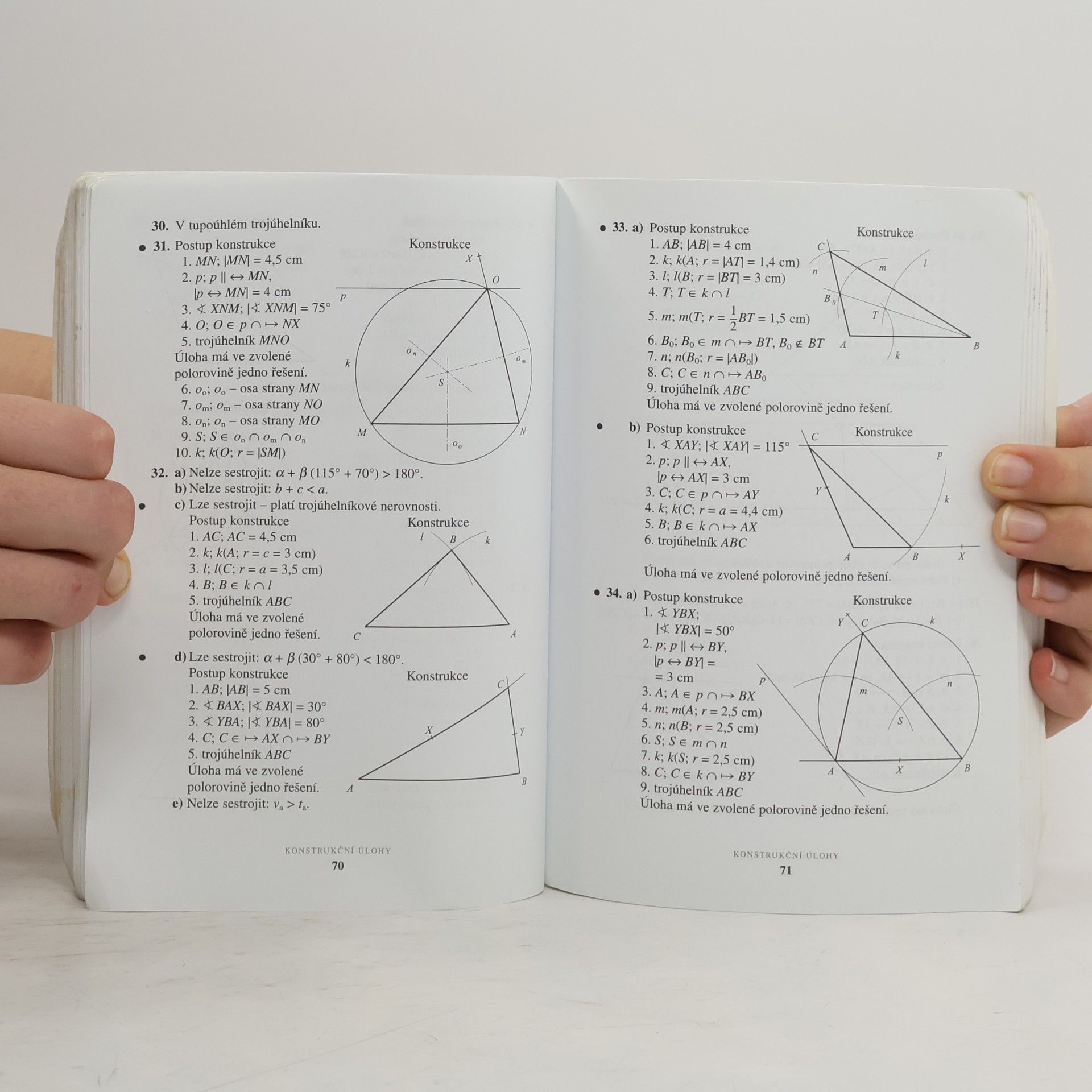 Martin Dytrych Sbírka úloh z matematiky pro nižší ročníky víceletých gymnázií a pro 2. stupeň základních škol: Geometrie a funkce