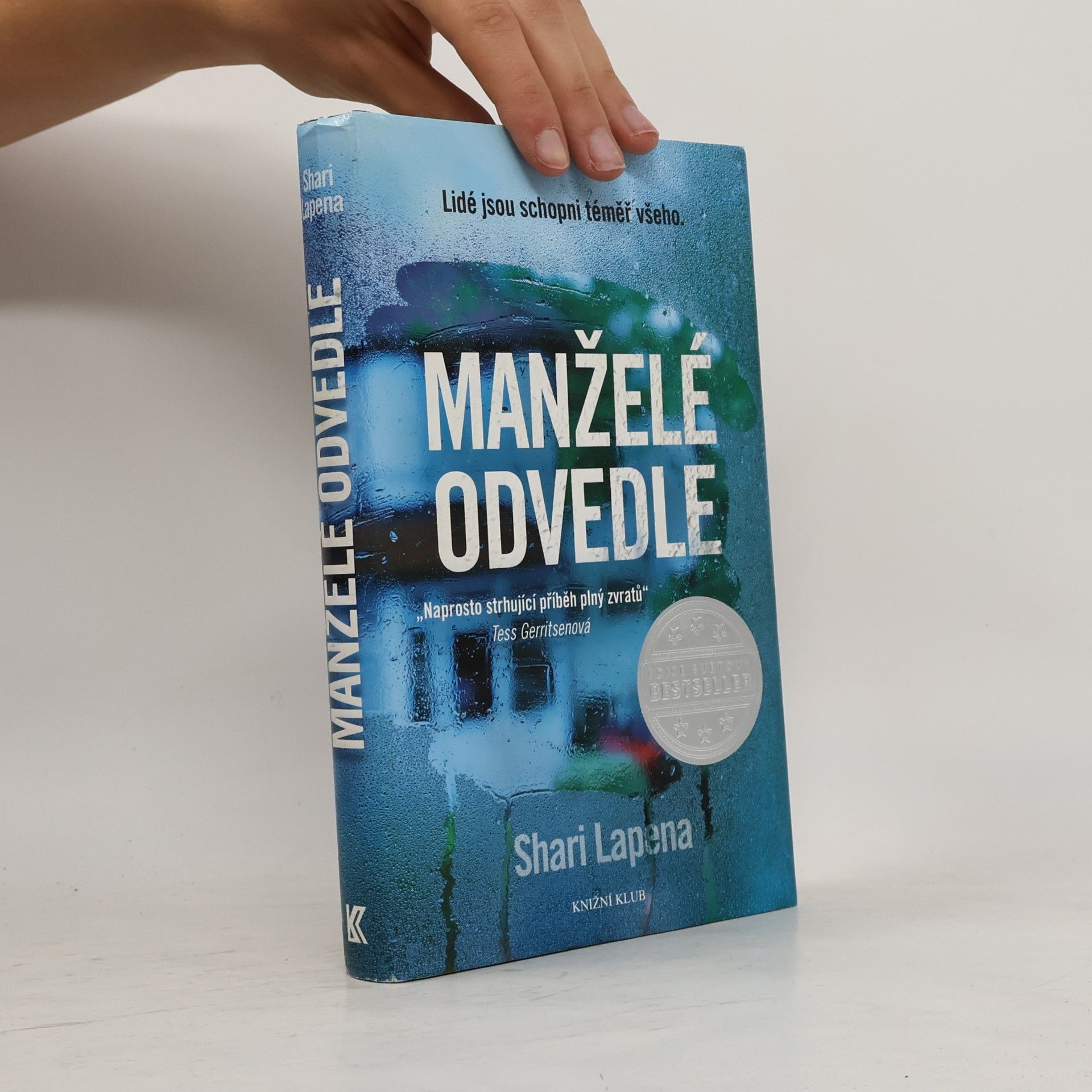 Shari Lapena Manželé odvedle