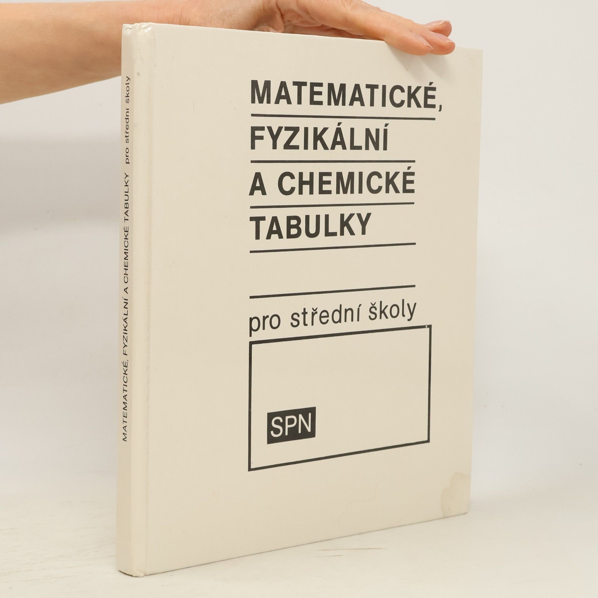 Jiří Mikulčák Matematické, fyzikální a chemické tabulky pro střední školy
