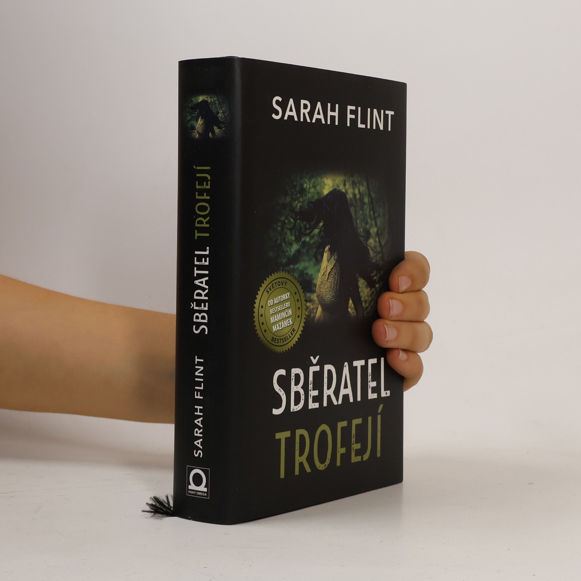 Sarah Flint Sběratel trofejí
