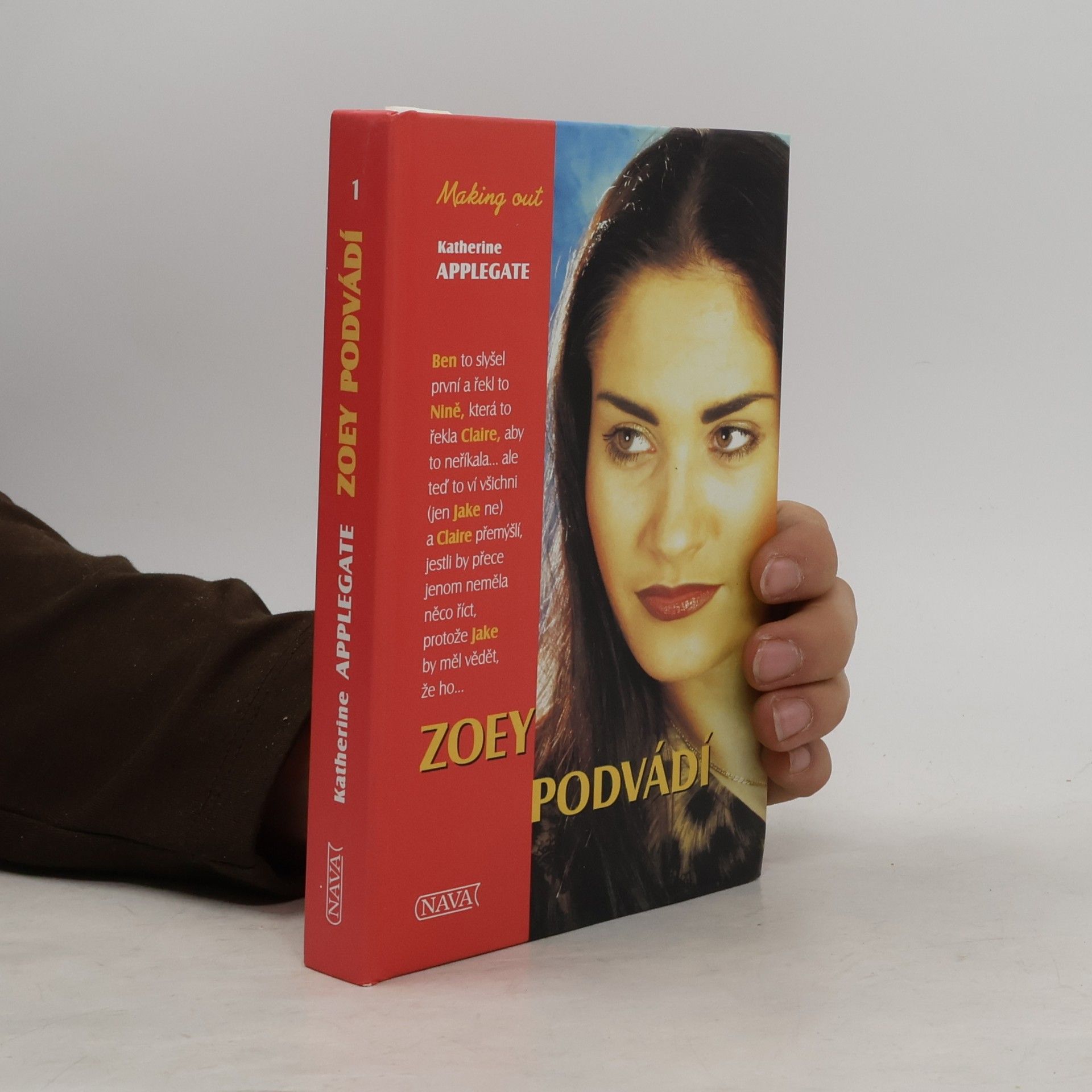Katherine Applegate Zoey podvádí