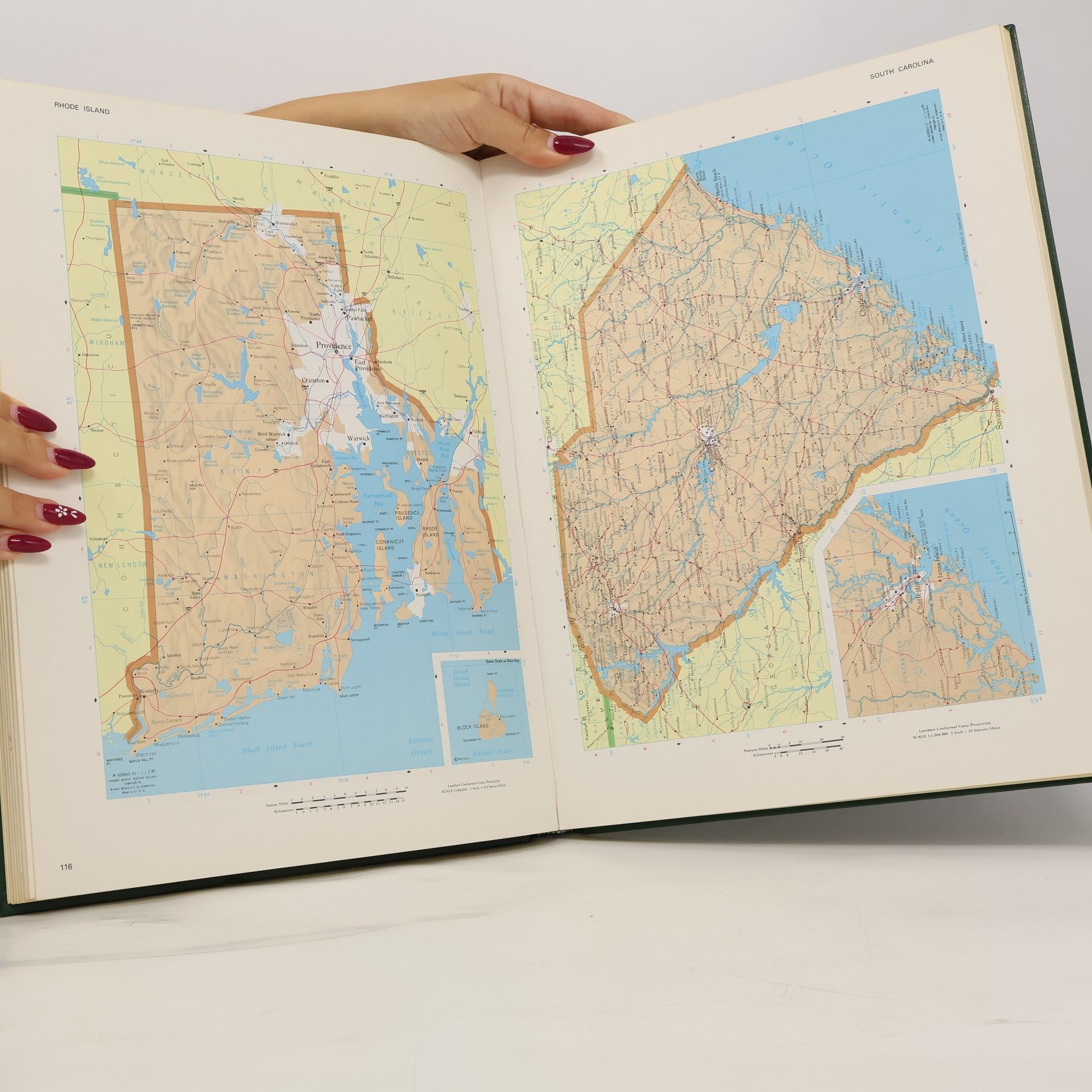 Rand McNally and Company Rand McNally Universal World Atlas