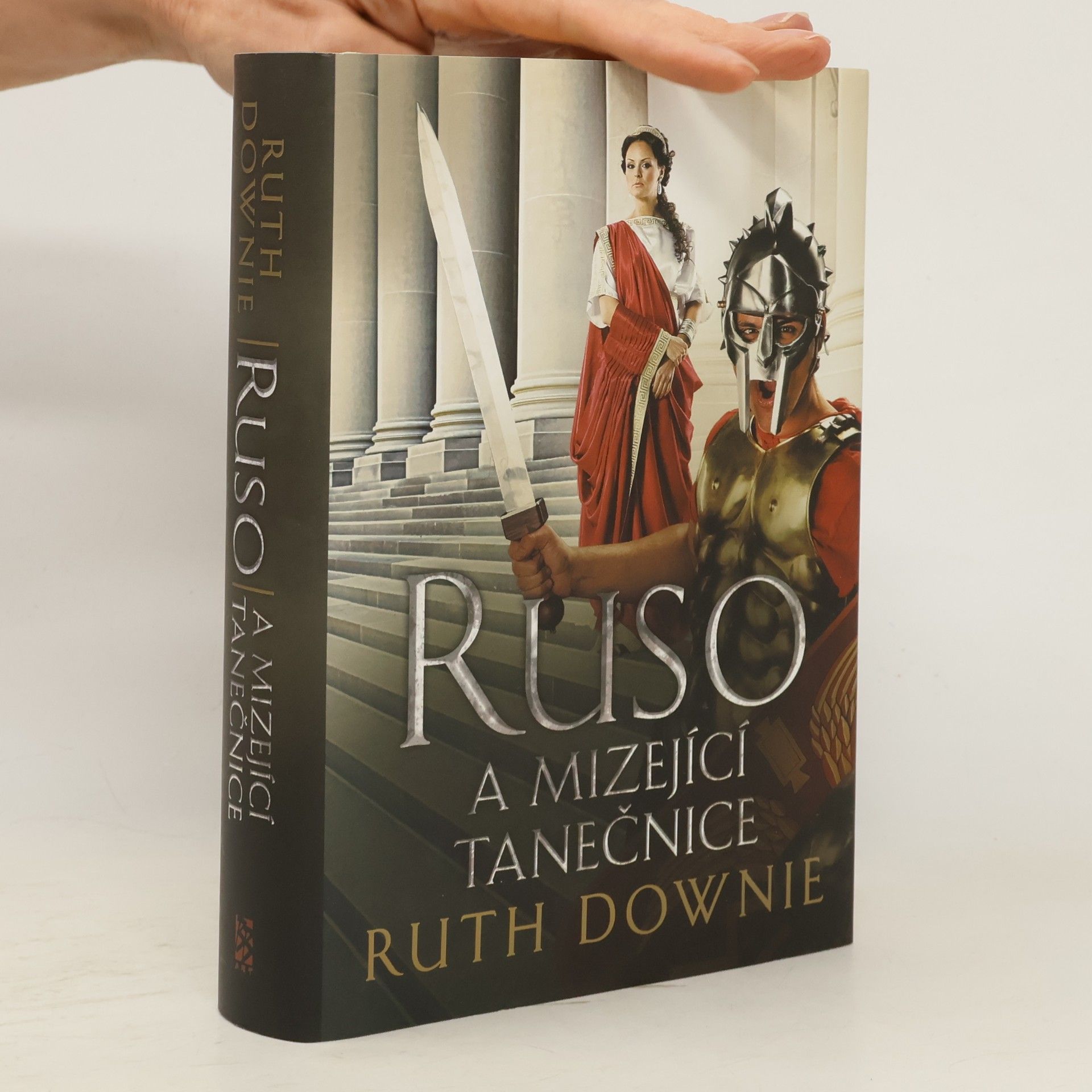 Ruth Downie Ruso a mizející tanečnice