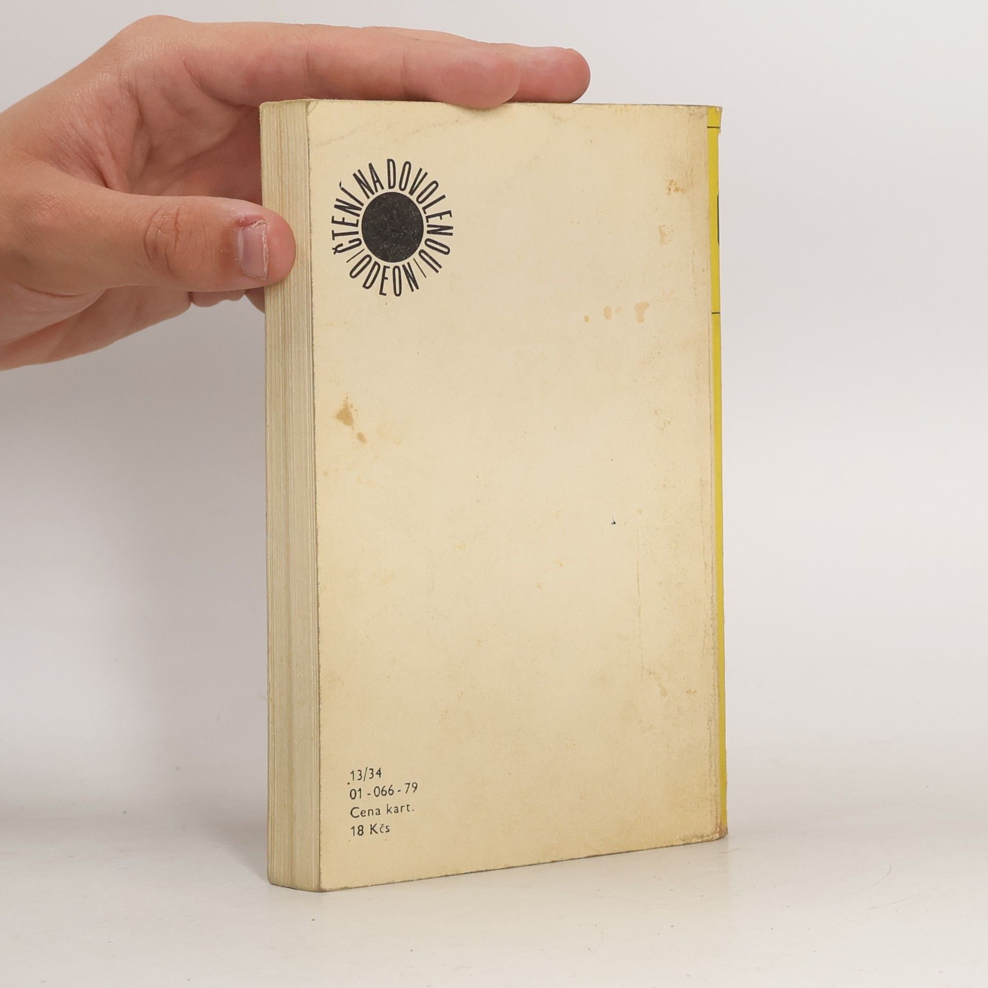 Agatha Christie Opona