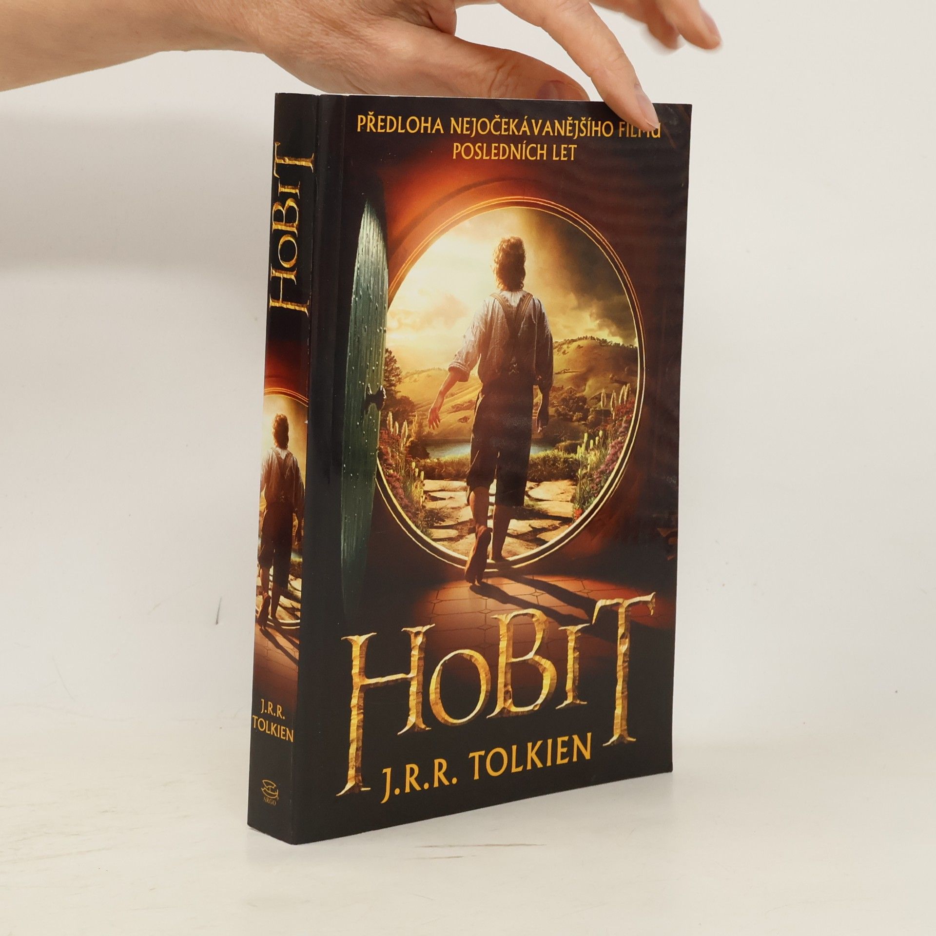 J. R. R. Tolkien Hobit, aneb, Cesta tam a zase zpátky