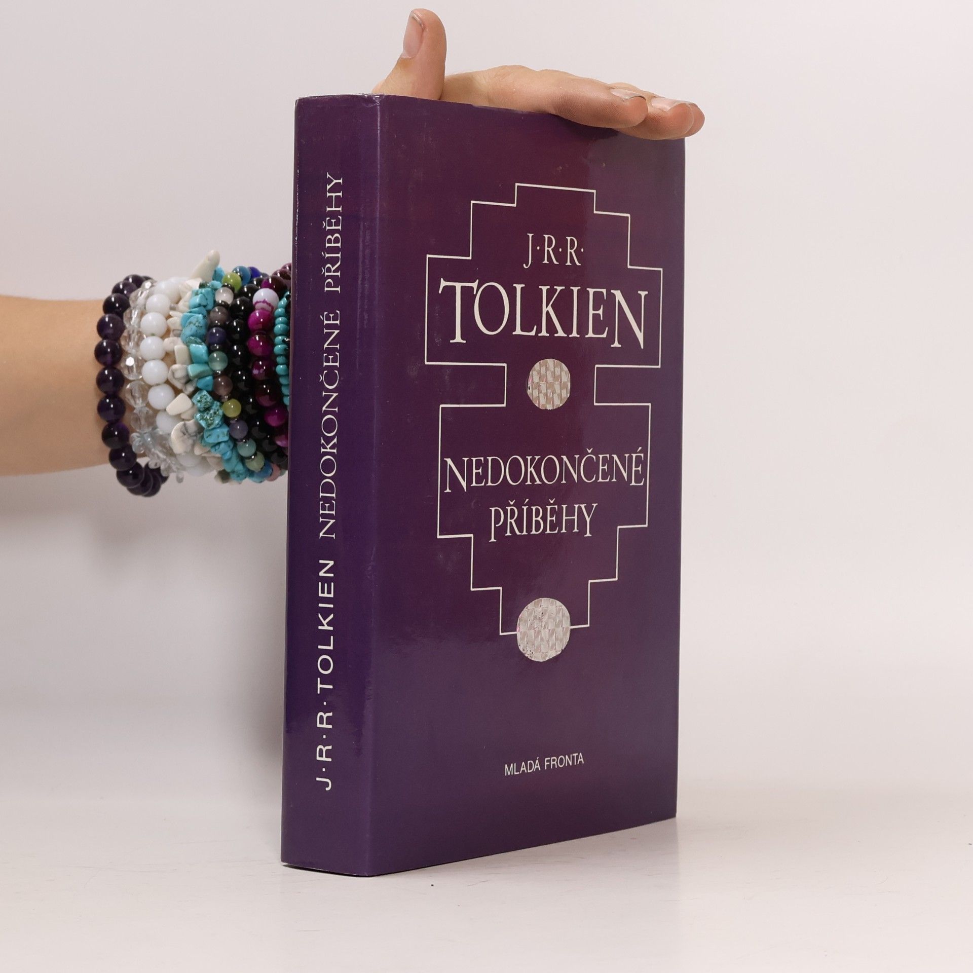 J. R. R. Tolkien Nedokončené příběhy