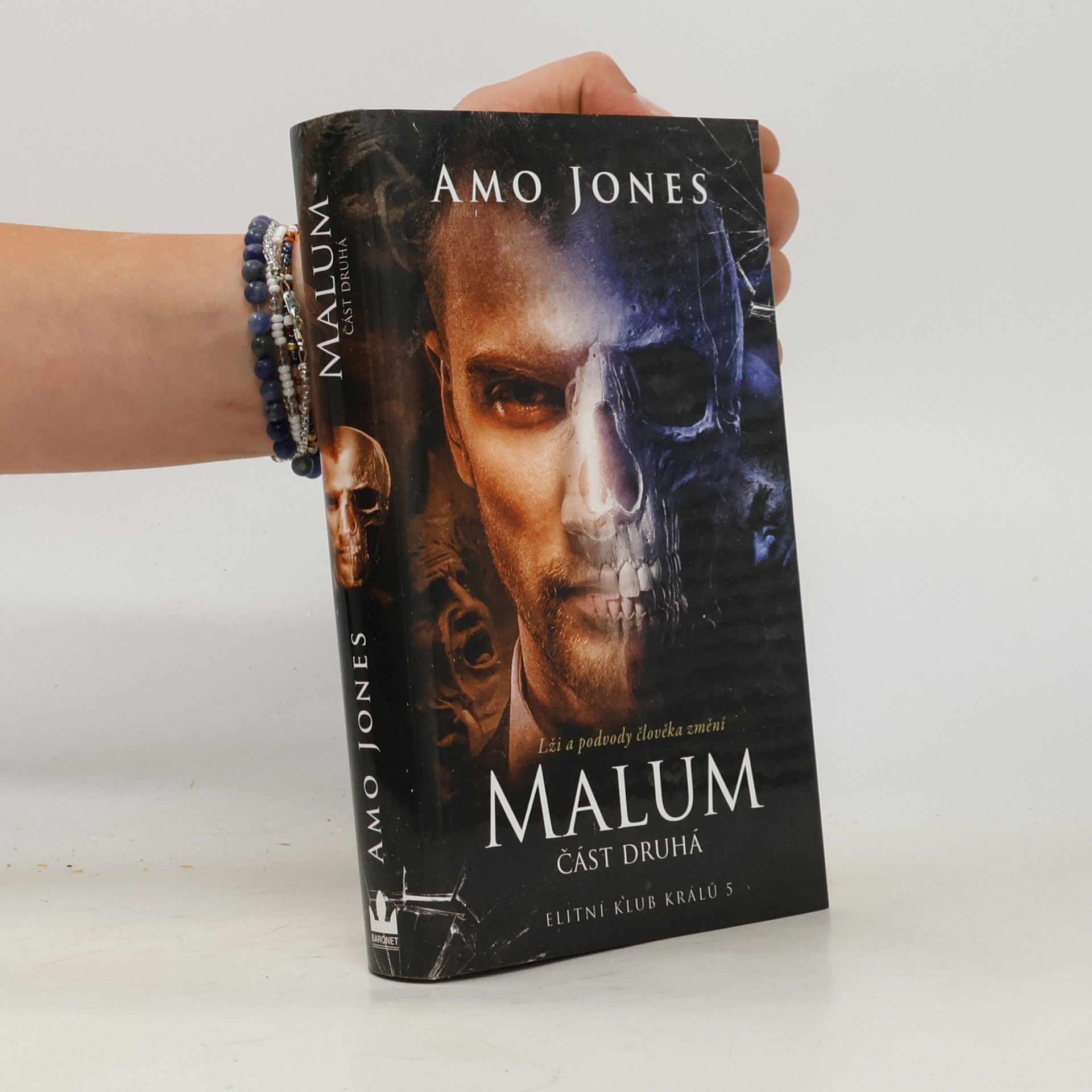 Amo Jones Malum. 2. díl.