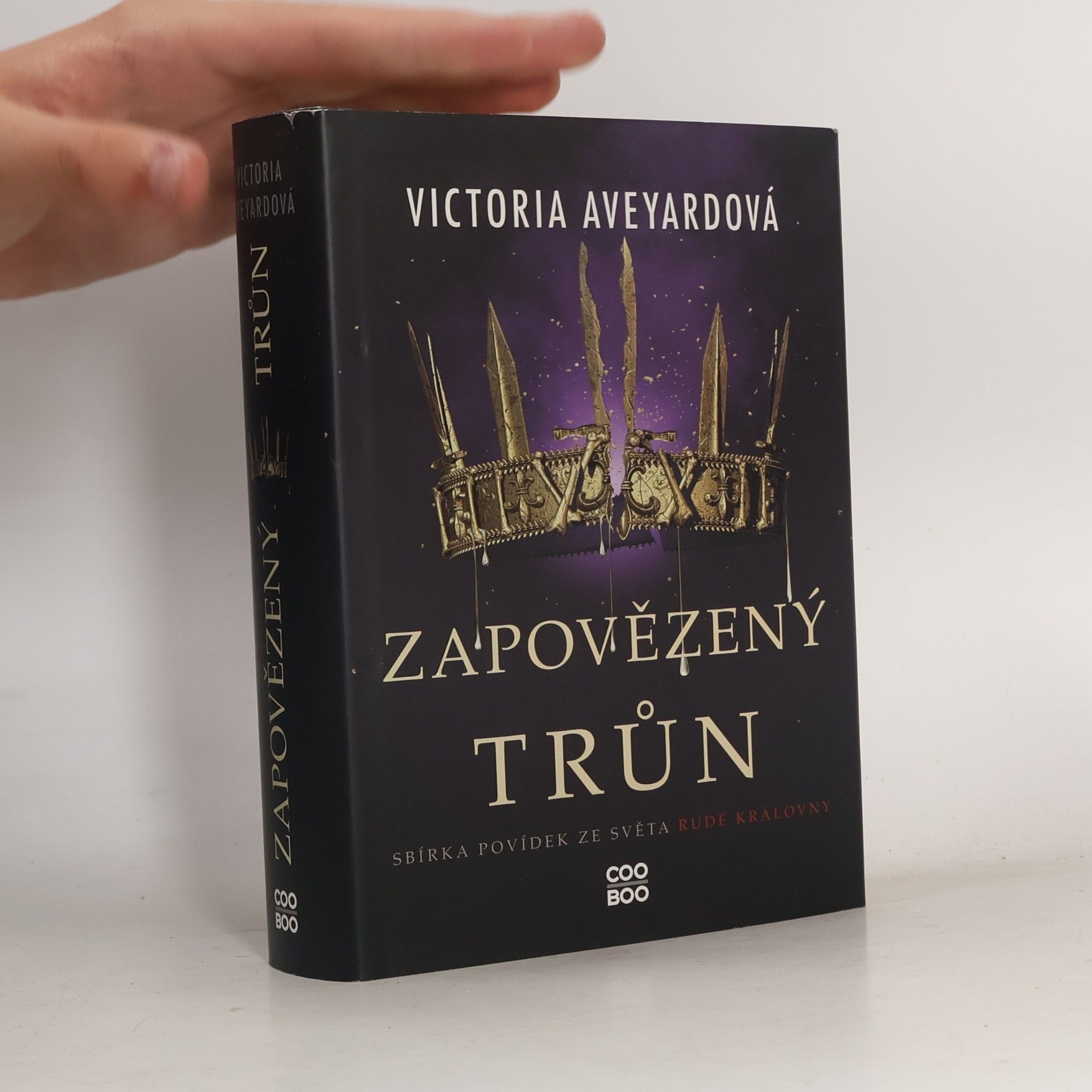 Victoria Aveyard Zapovězený trůn : sbírka povídek ze světa Rudé královny