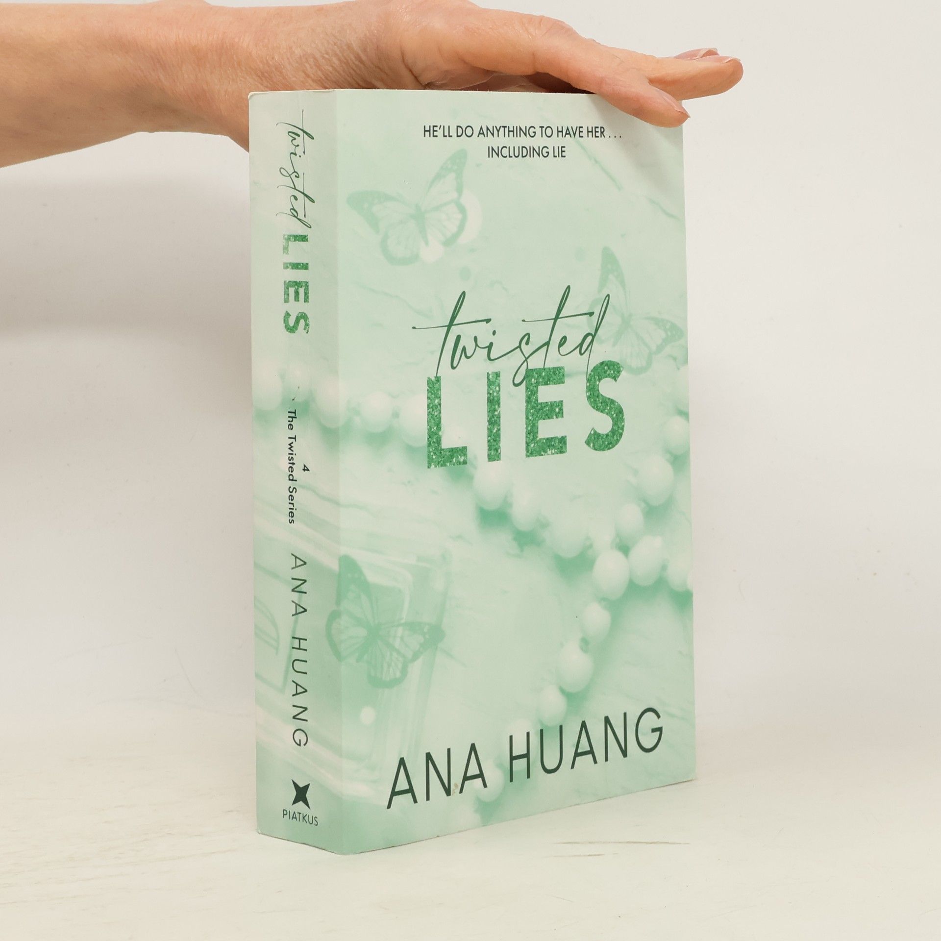 Ana Huang Twisted lies