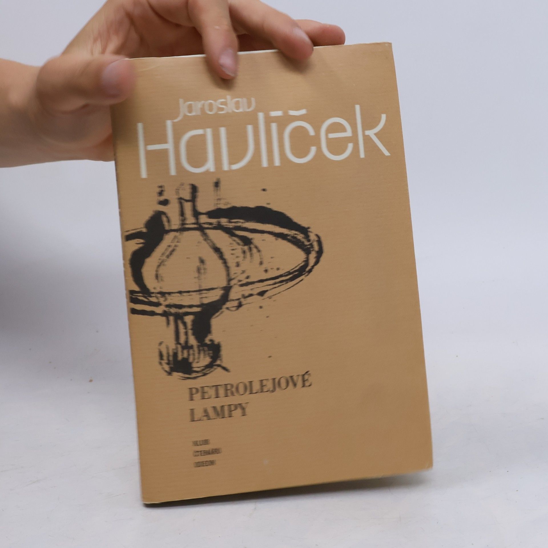 Jaroslav Havlíček Petrolejové lampy