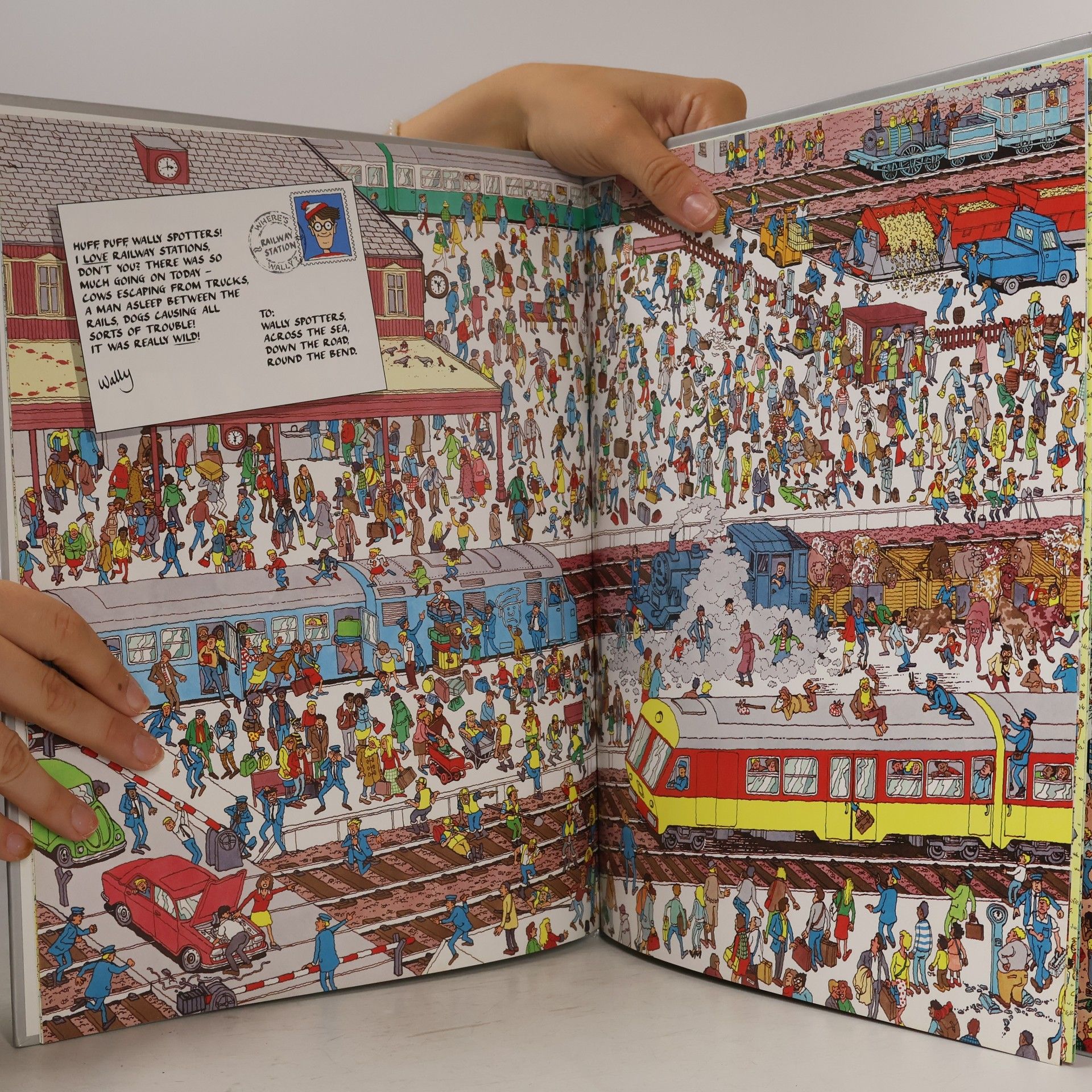 Martin Handford Where's Wally? Classic Edition