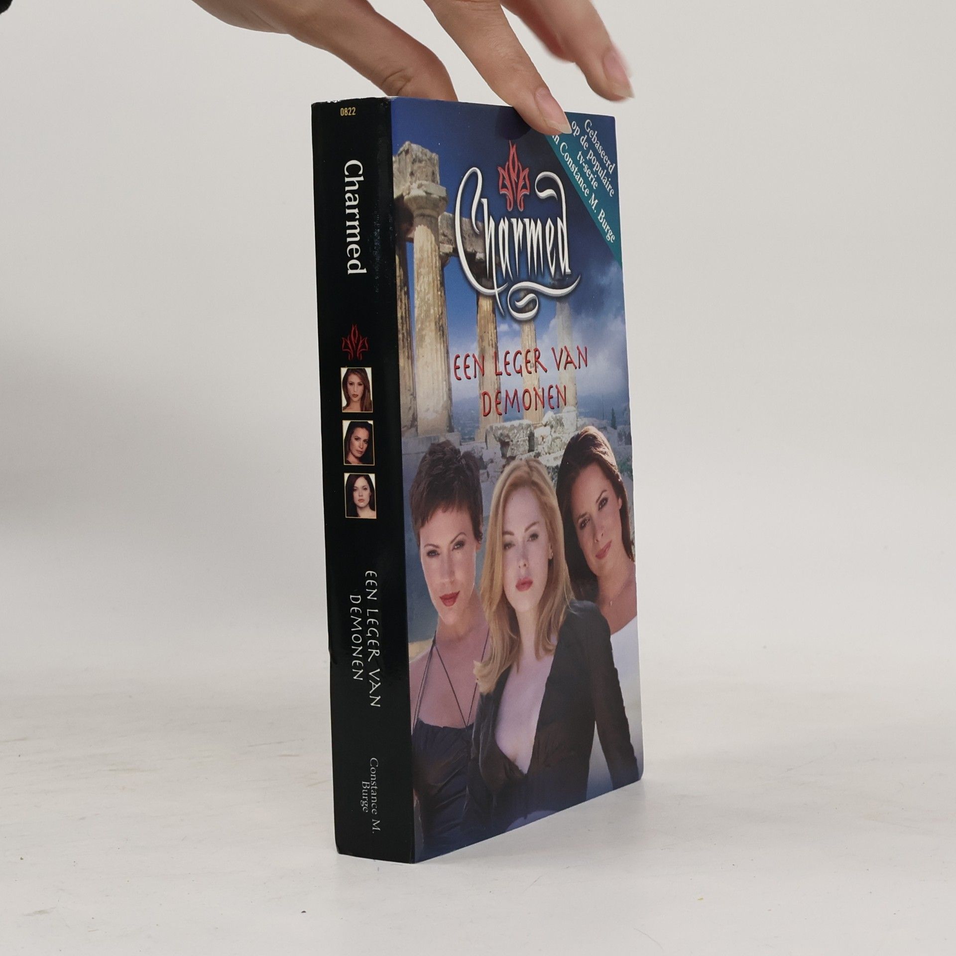 Greg Elliot Charmed - 22: Een leger van demonen