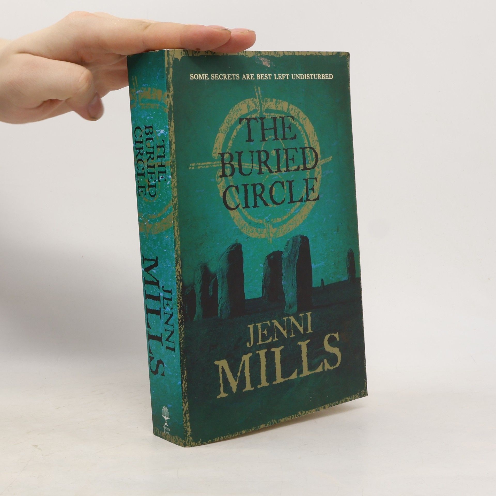 Jenni Mills The Buried Circle