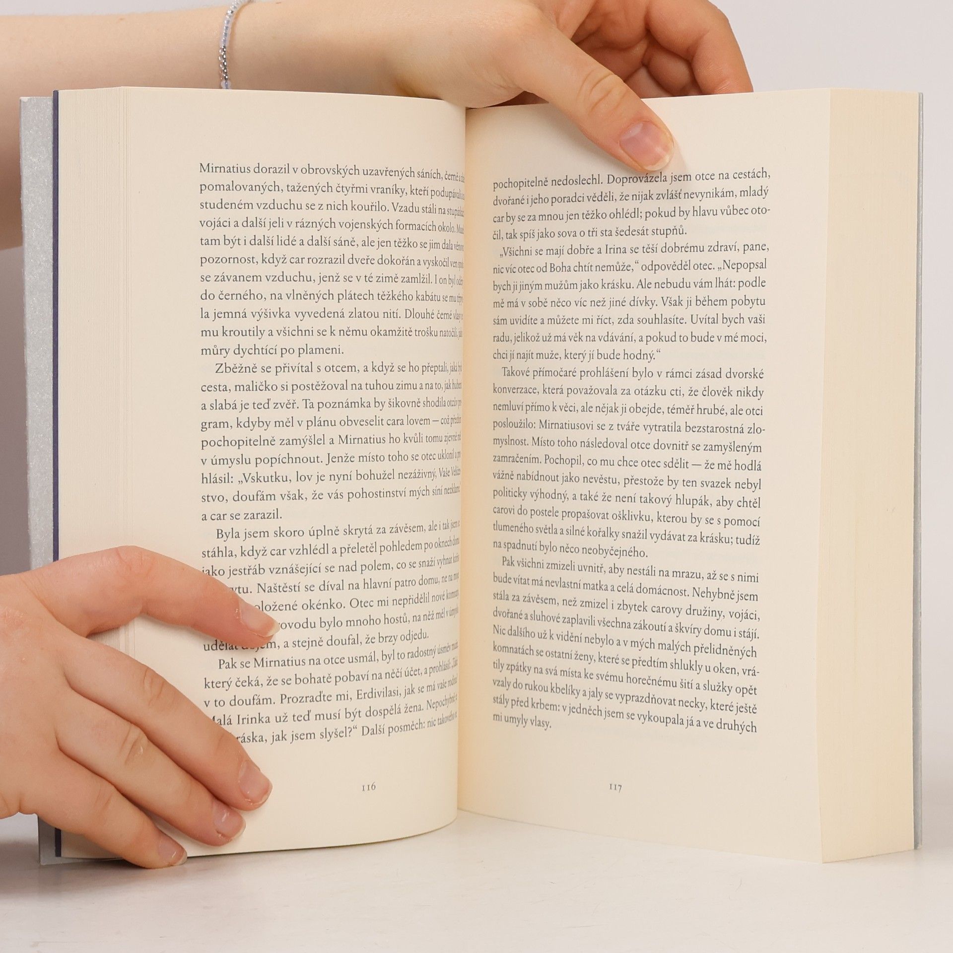 Naomi Novik V zajetí zimy