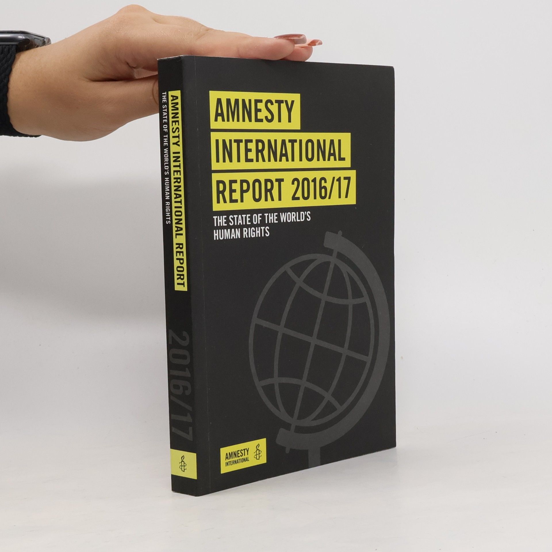 Collectif d'auteurs Amnesty International Report 2016/17