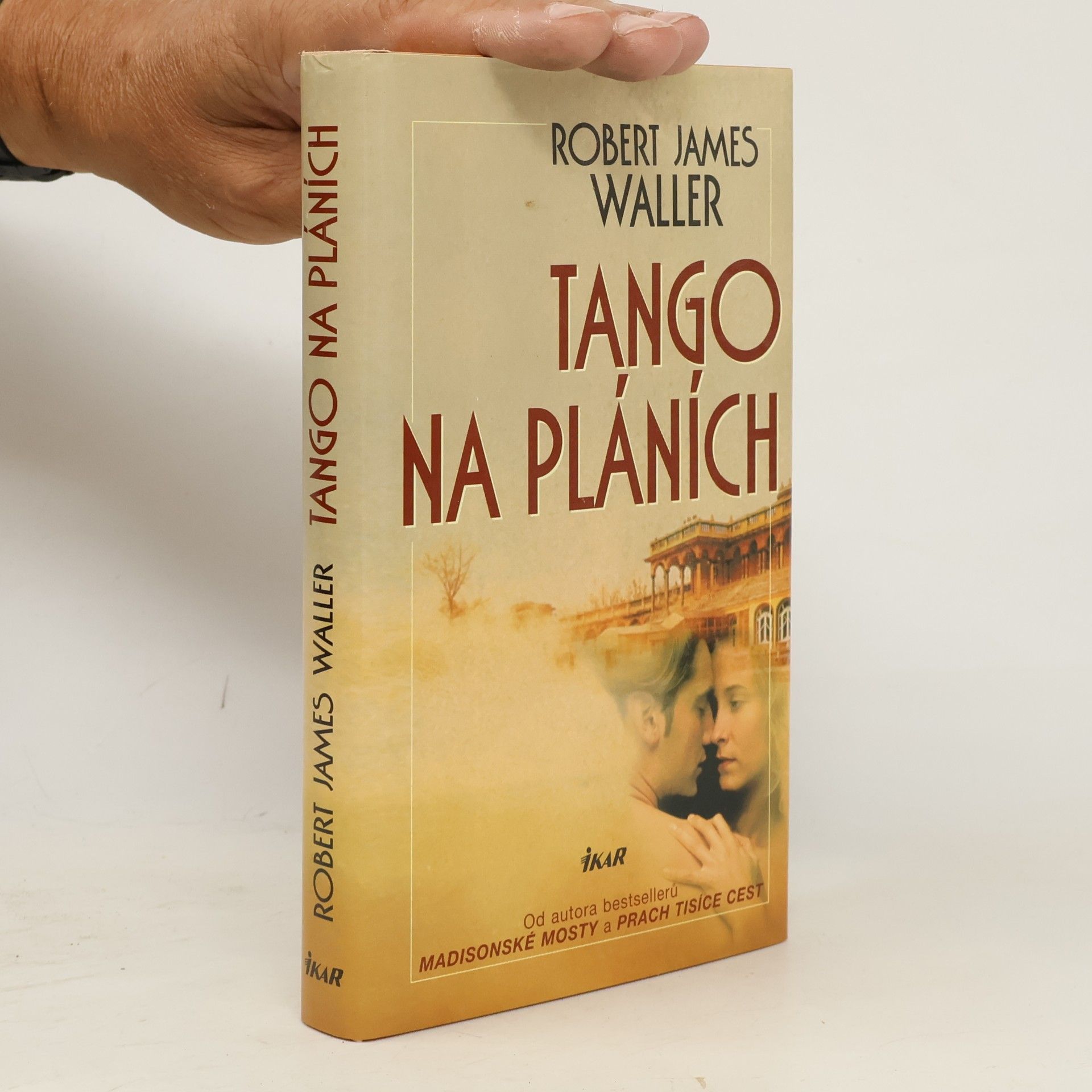 Robert James Waller Tango na pláních
