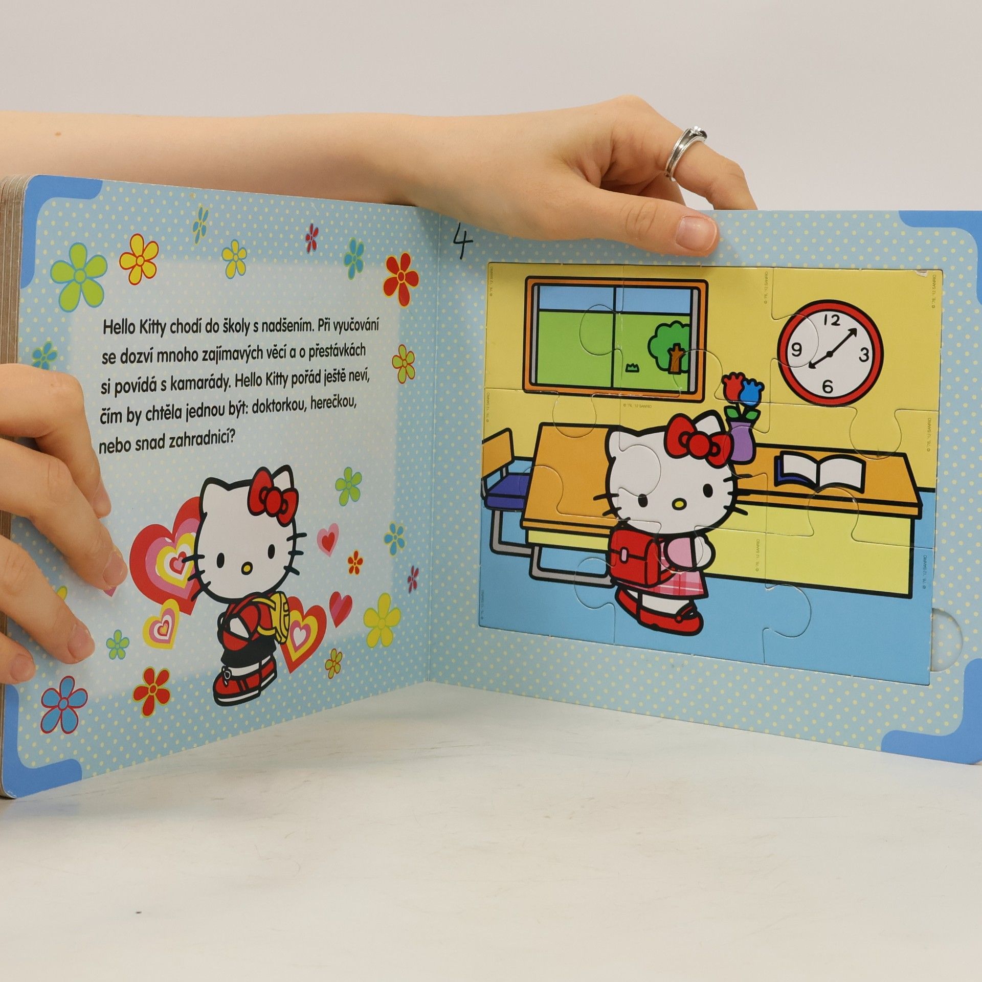 Sanrio Hello Kitty - Kniha puzzle
