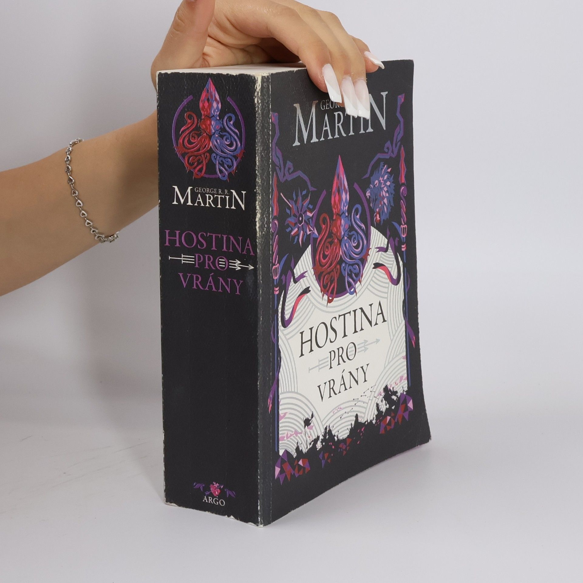 George R. R. Martin Hostina pro vrány