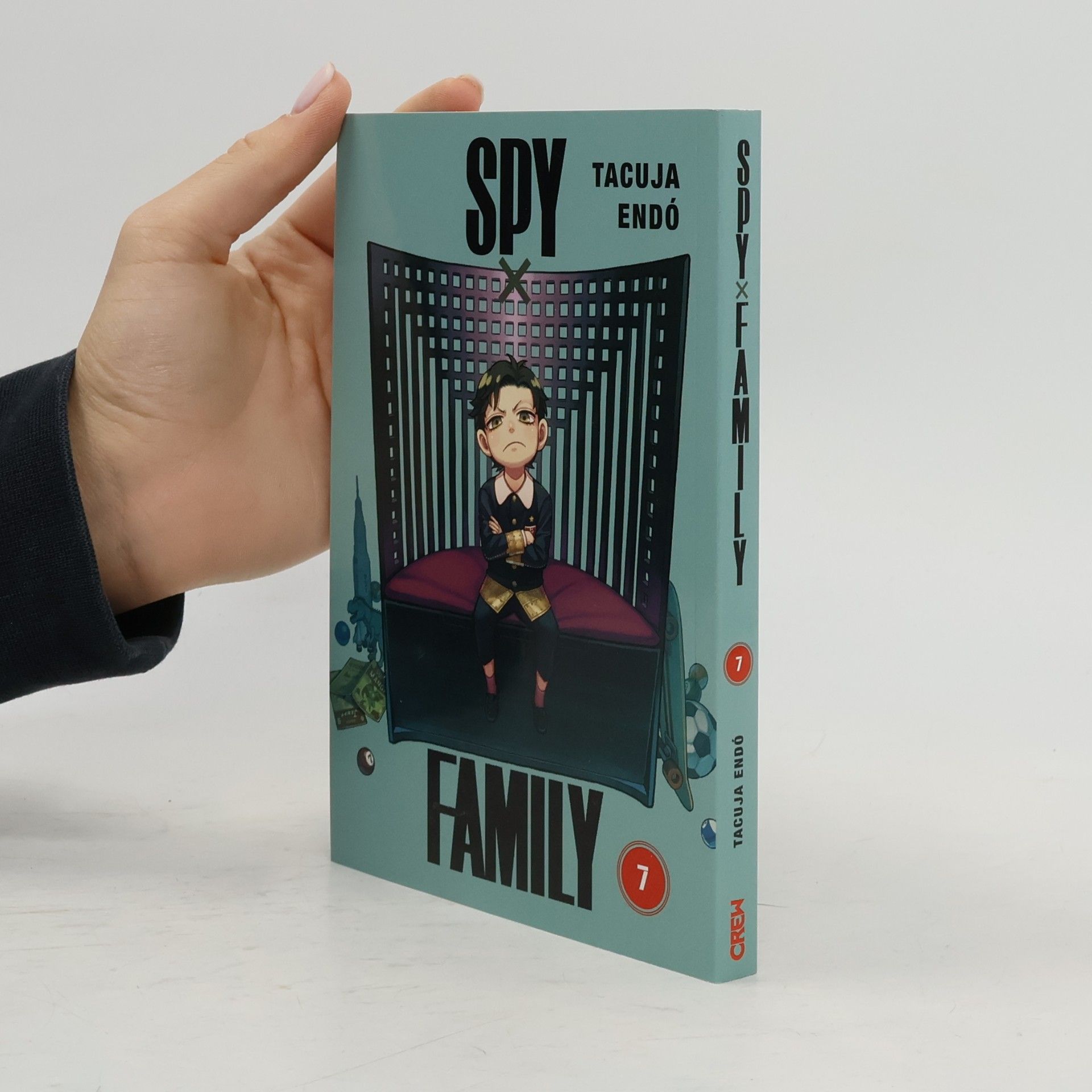 Tacuja Endó Spy x family: 7