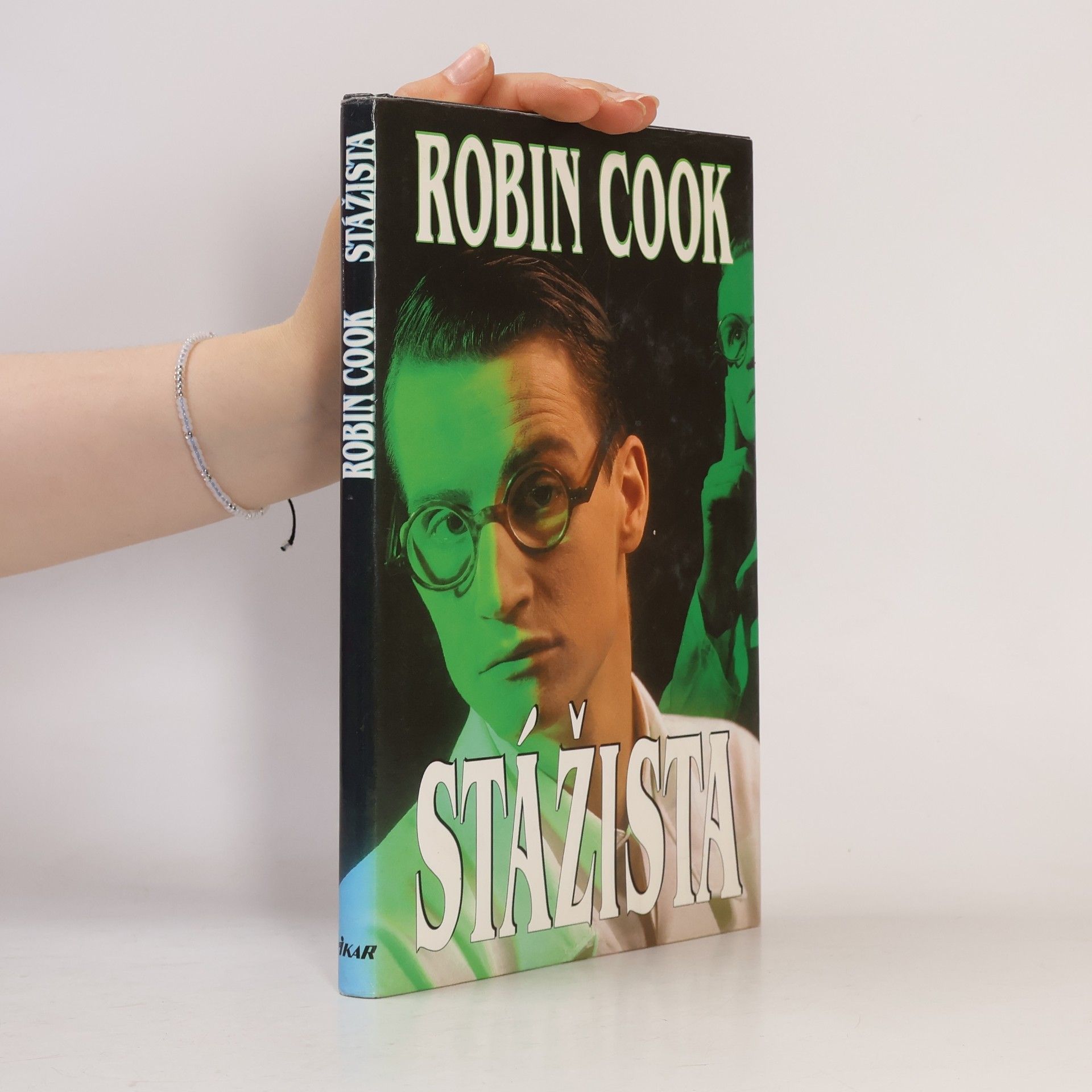 Robin Cook Stážista